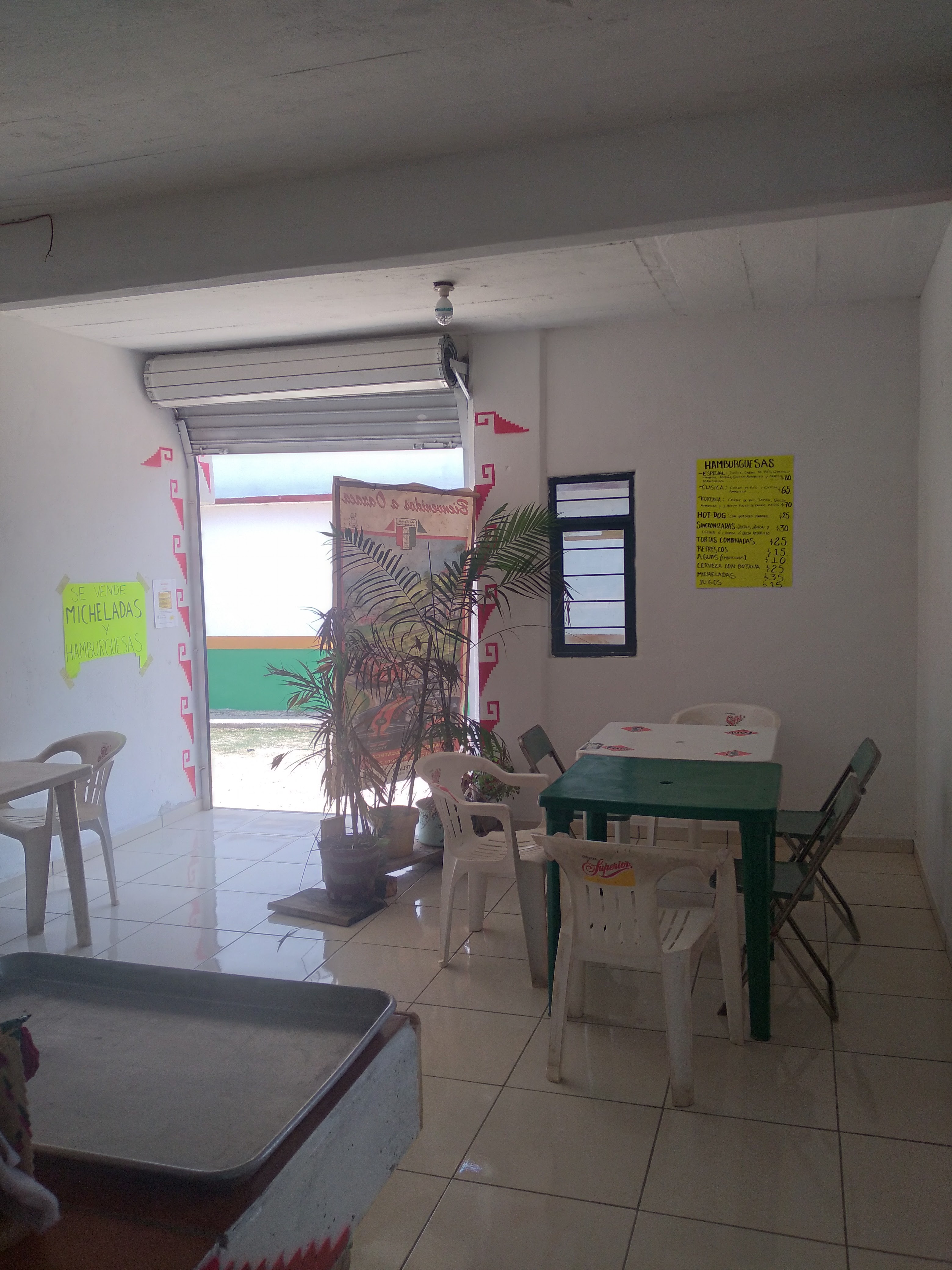 Burguers AND BEER image 8