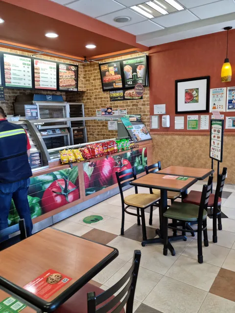 Subway image 3
