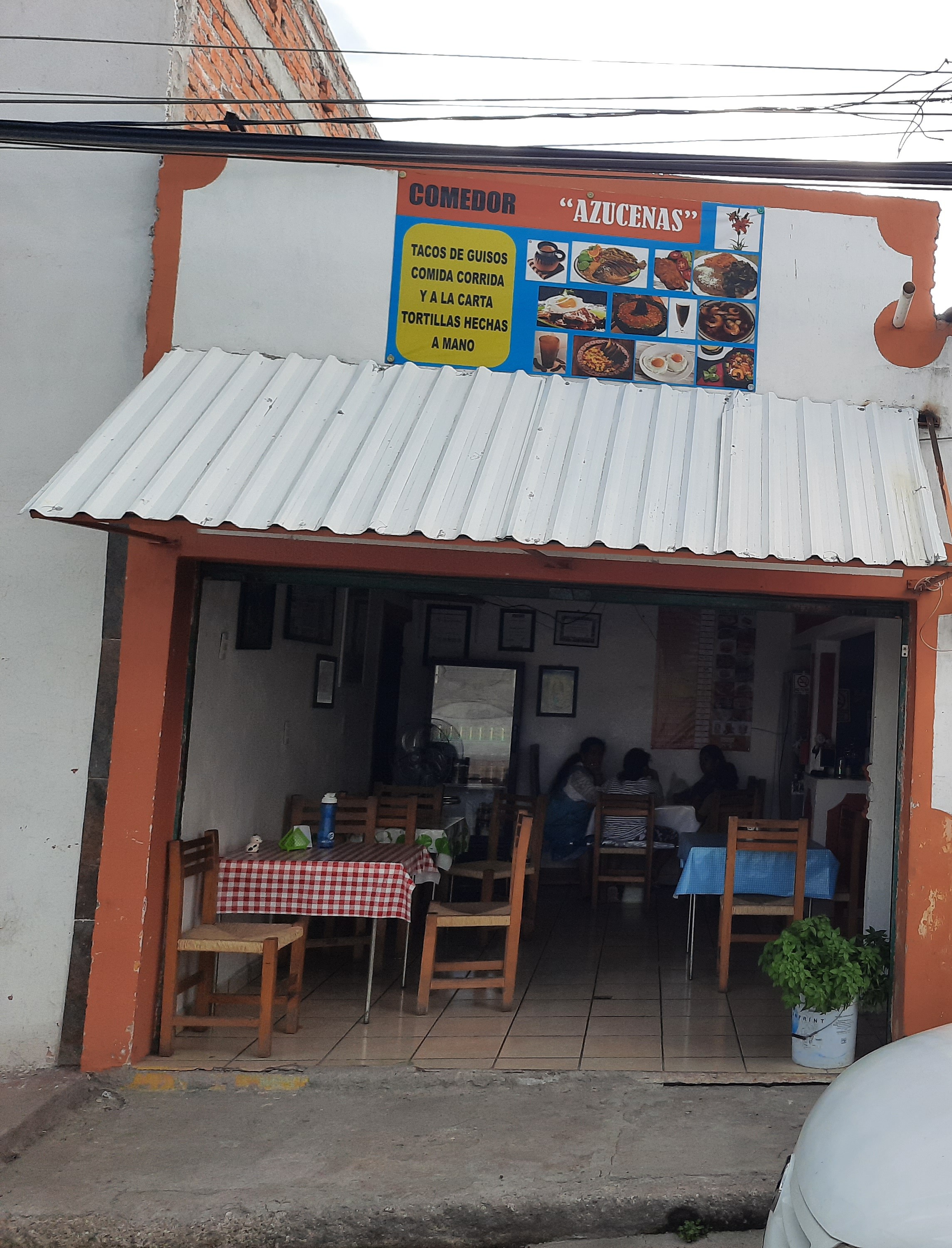 Las azucenas cocina economica image 5