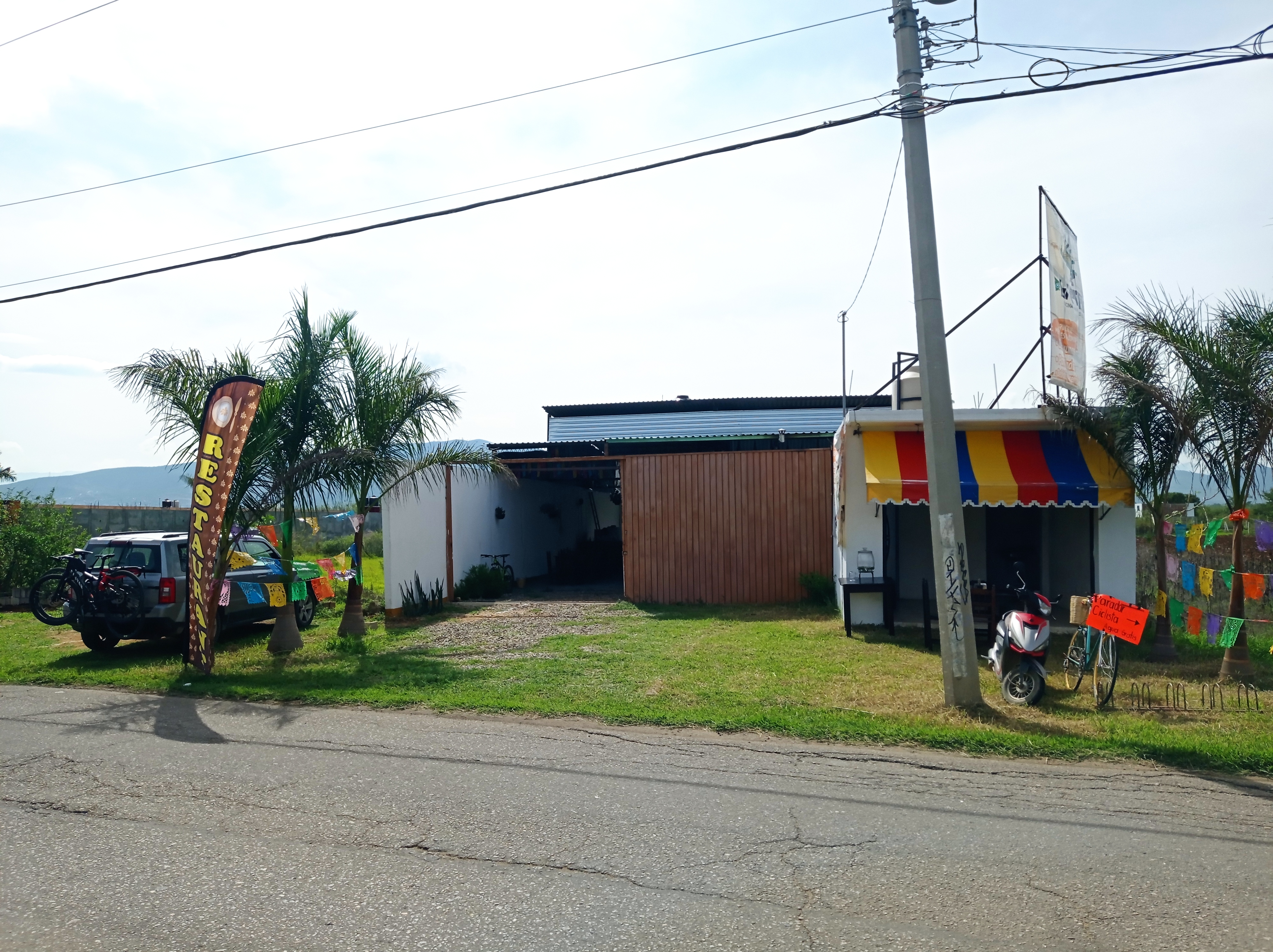 La Pizca cocina de humo y mezcaleria image 8