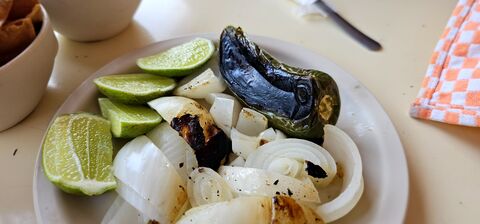 Pollo Leñero image 2