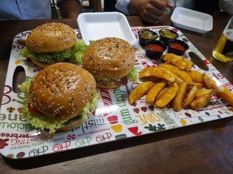 Brothers Burguers image 6