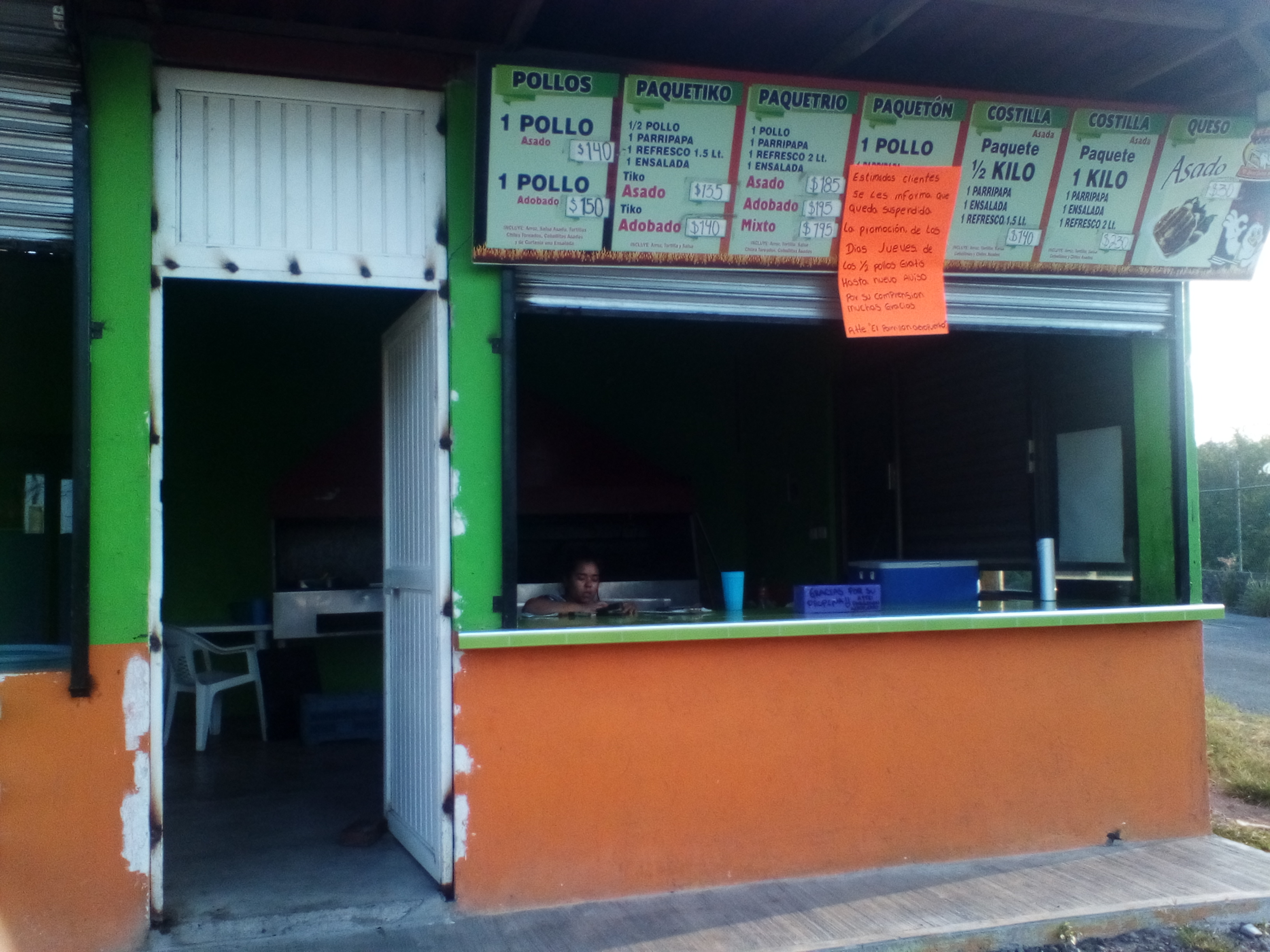 El parrillon Pollos Asados image 2