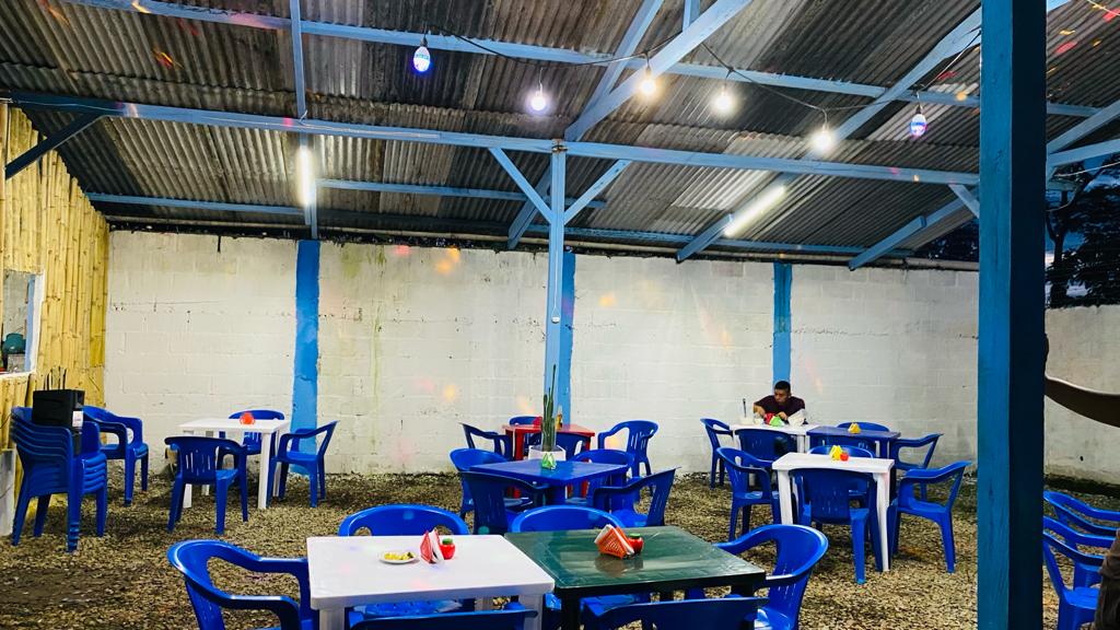 El Anzuelo Restaurante familiar image 3