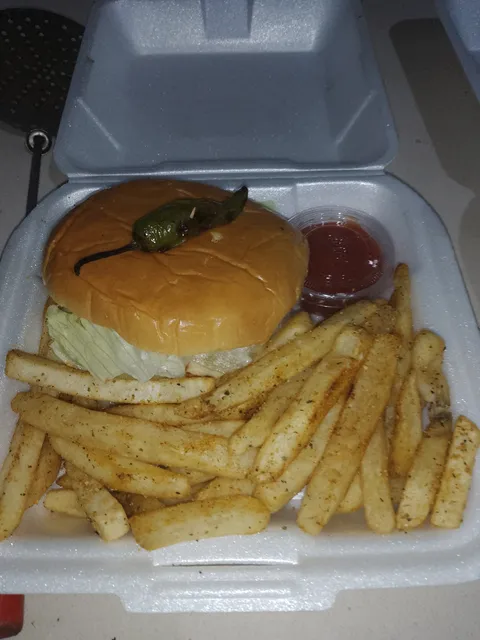 Hunger House sports Bar & Grill image 2