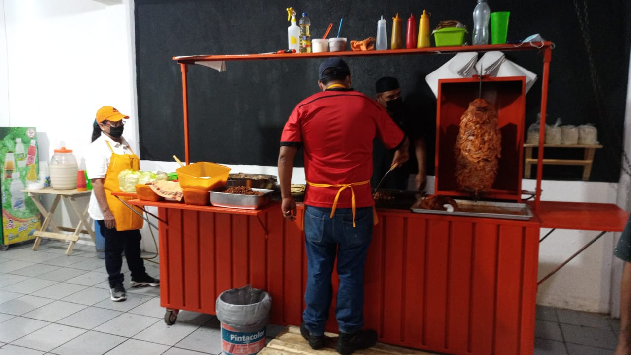 Taquería El Rey Pastor image 3