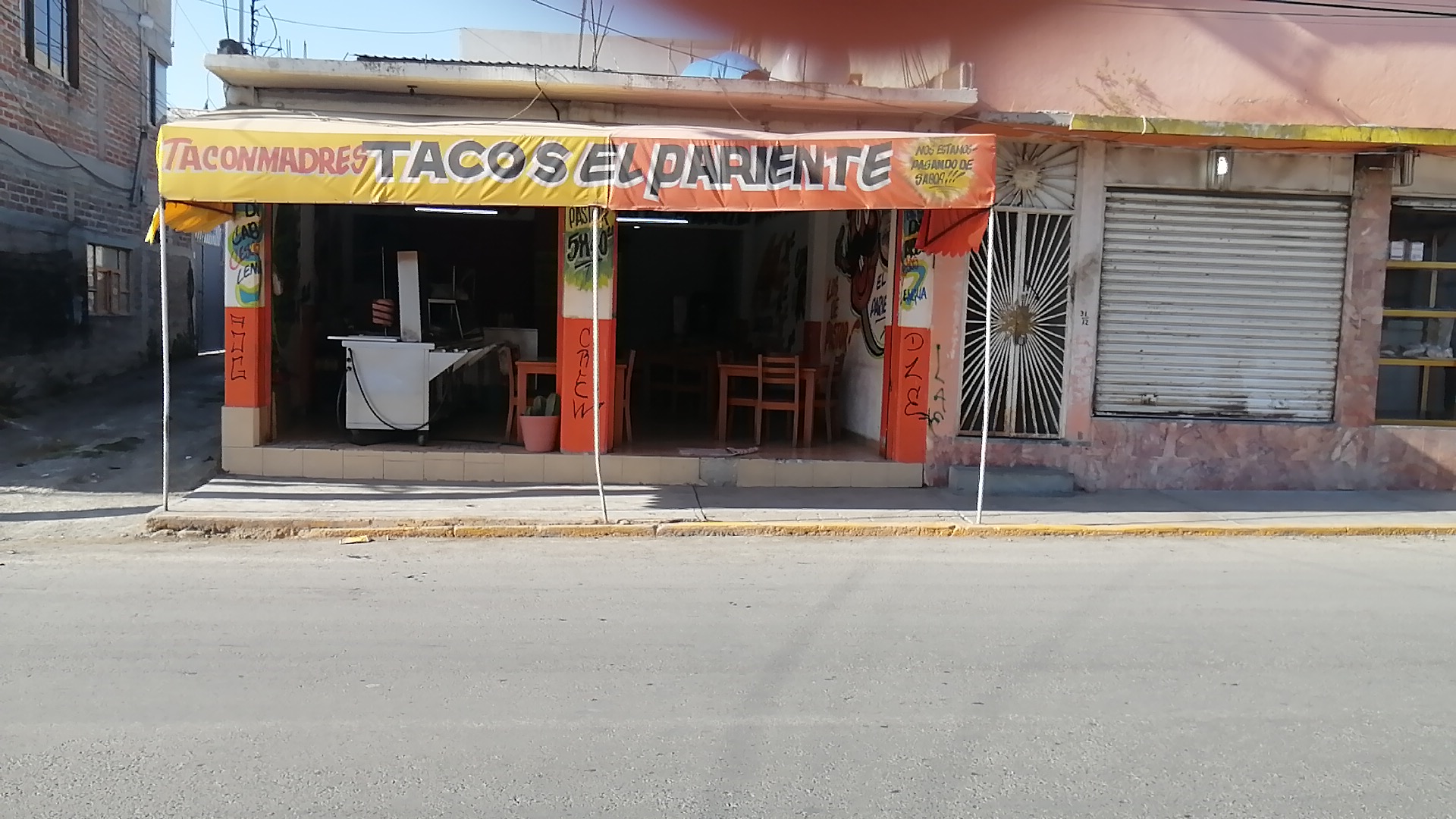 Taqueria "El Pariente" image 3