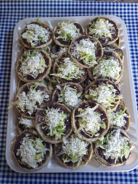 ANTOJITOS LA GLORIA image 3