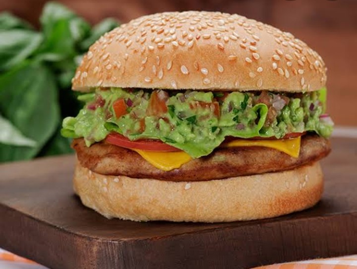 Hamburguesas El Chamono image 1