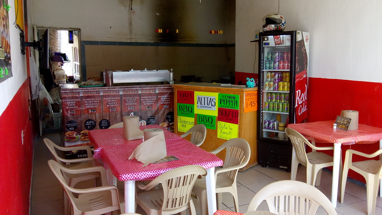 Hamburguesas El Chamono image 7