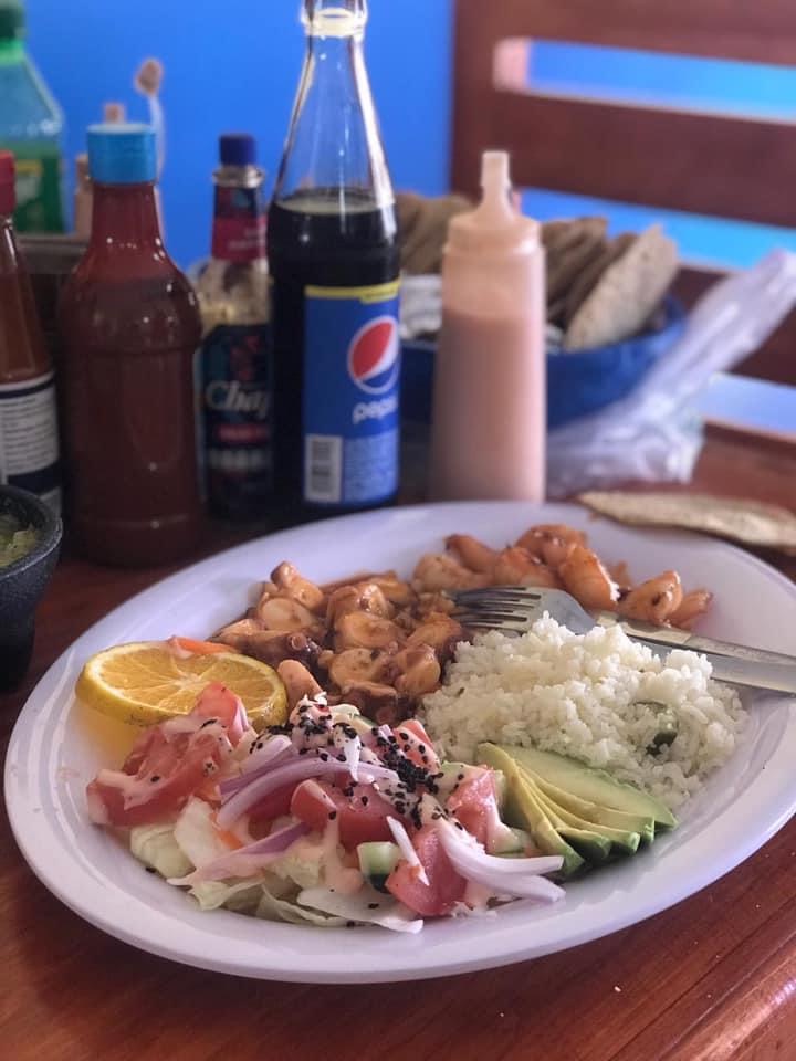 Mariscos Mar Y Tierra image 8