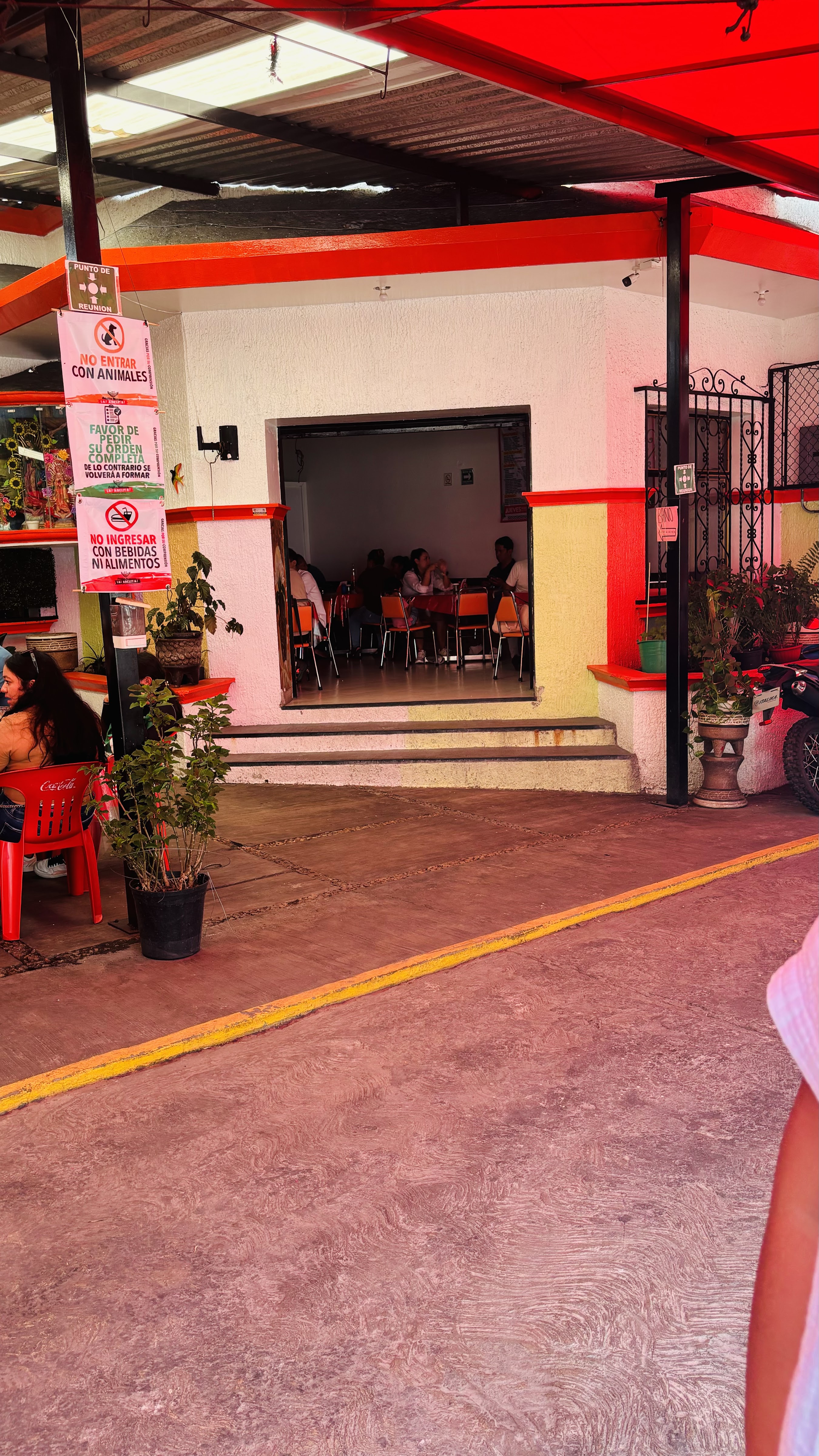 Antojitos Mexicanos Las Adelitas image 4