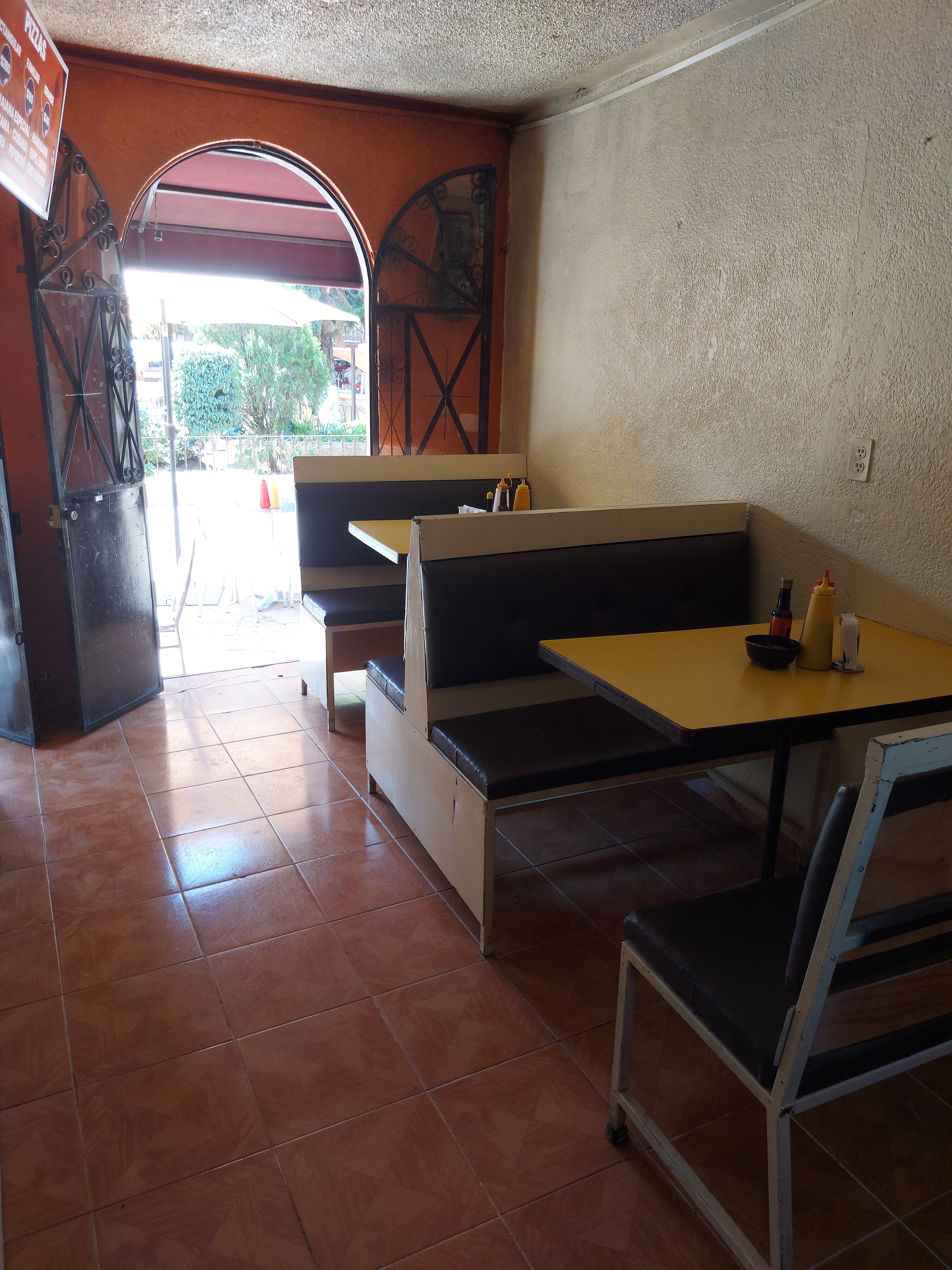 D' Luigui Pizza image 9