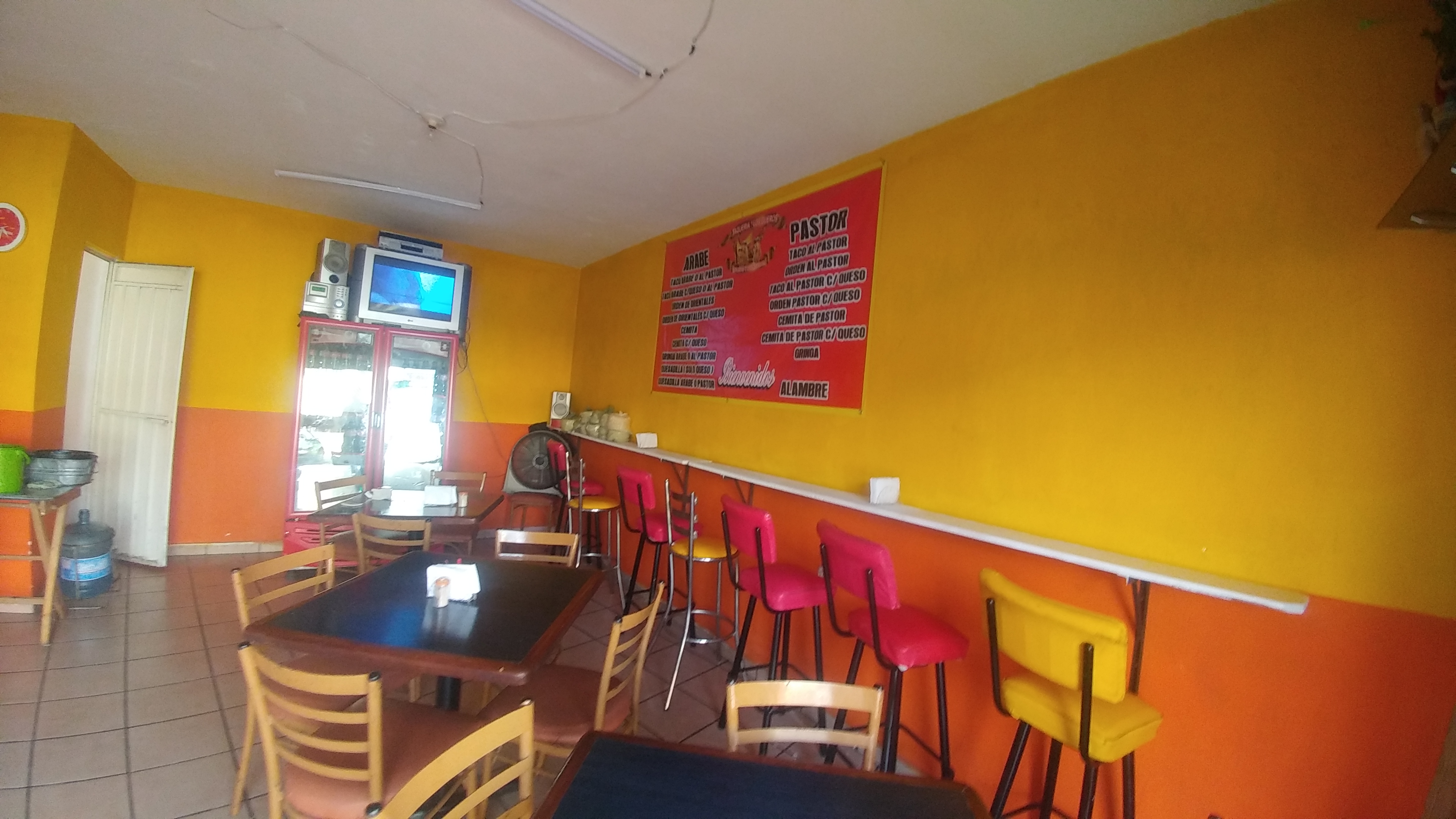 Taqueria Los Güeros image 9