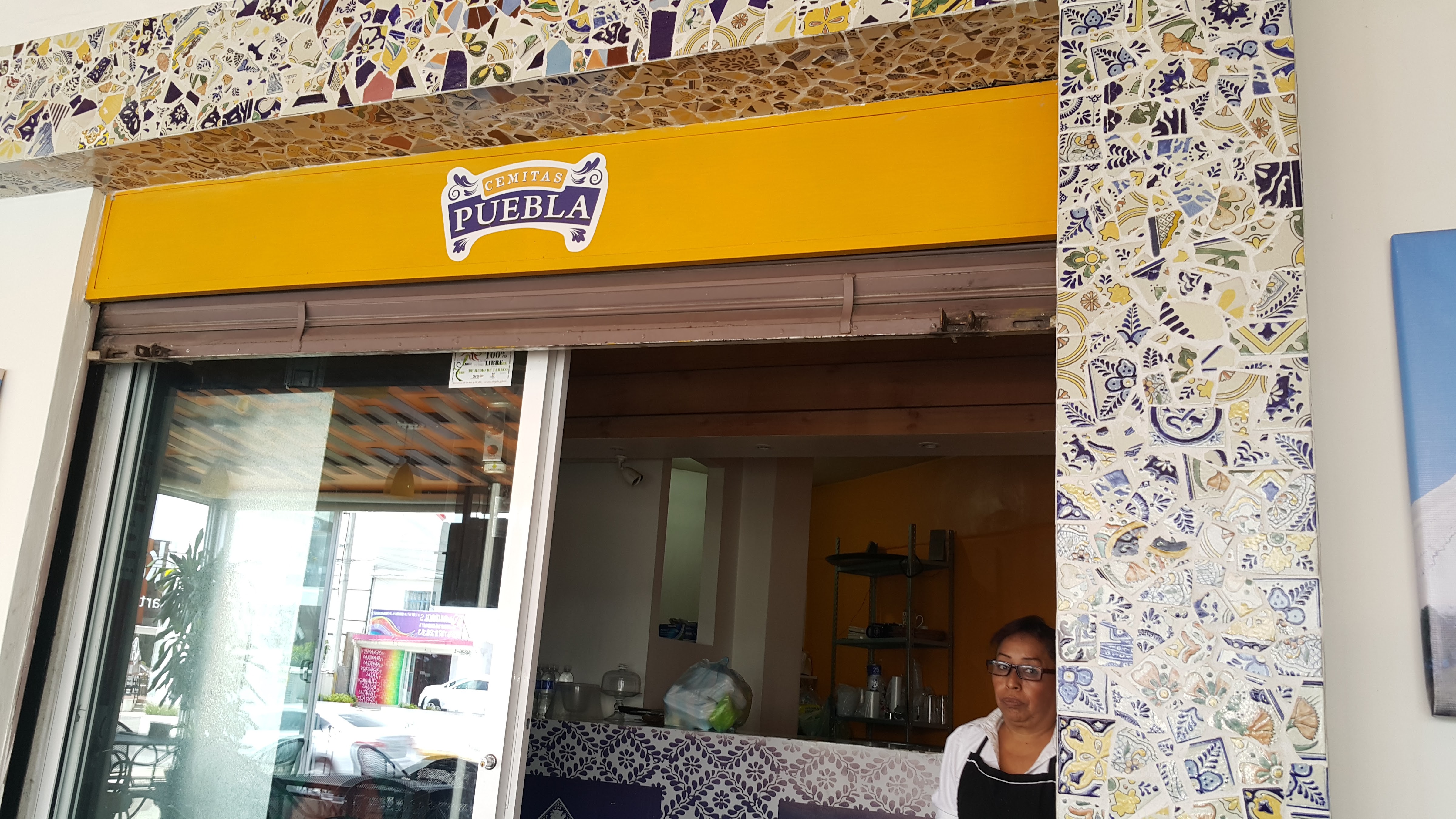 Cemitas Puebla image 1