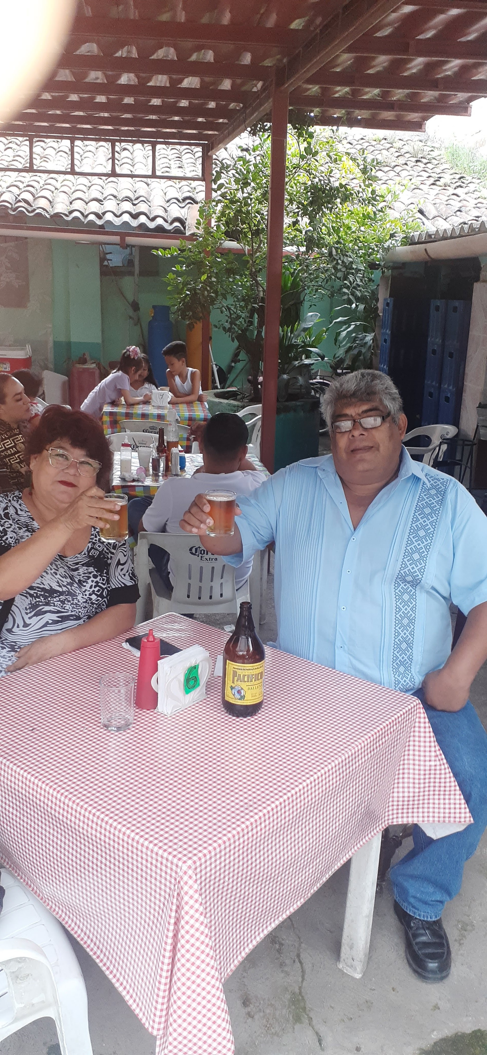 "Birriería los Jayados" Especialidad en chivo,res y cerdo. image 5