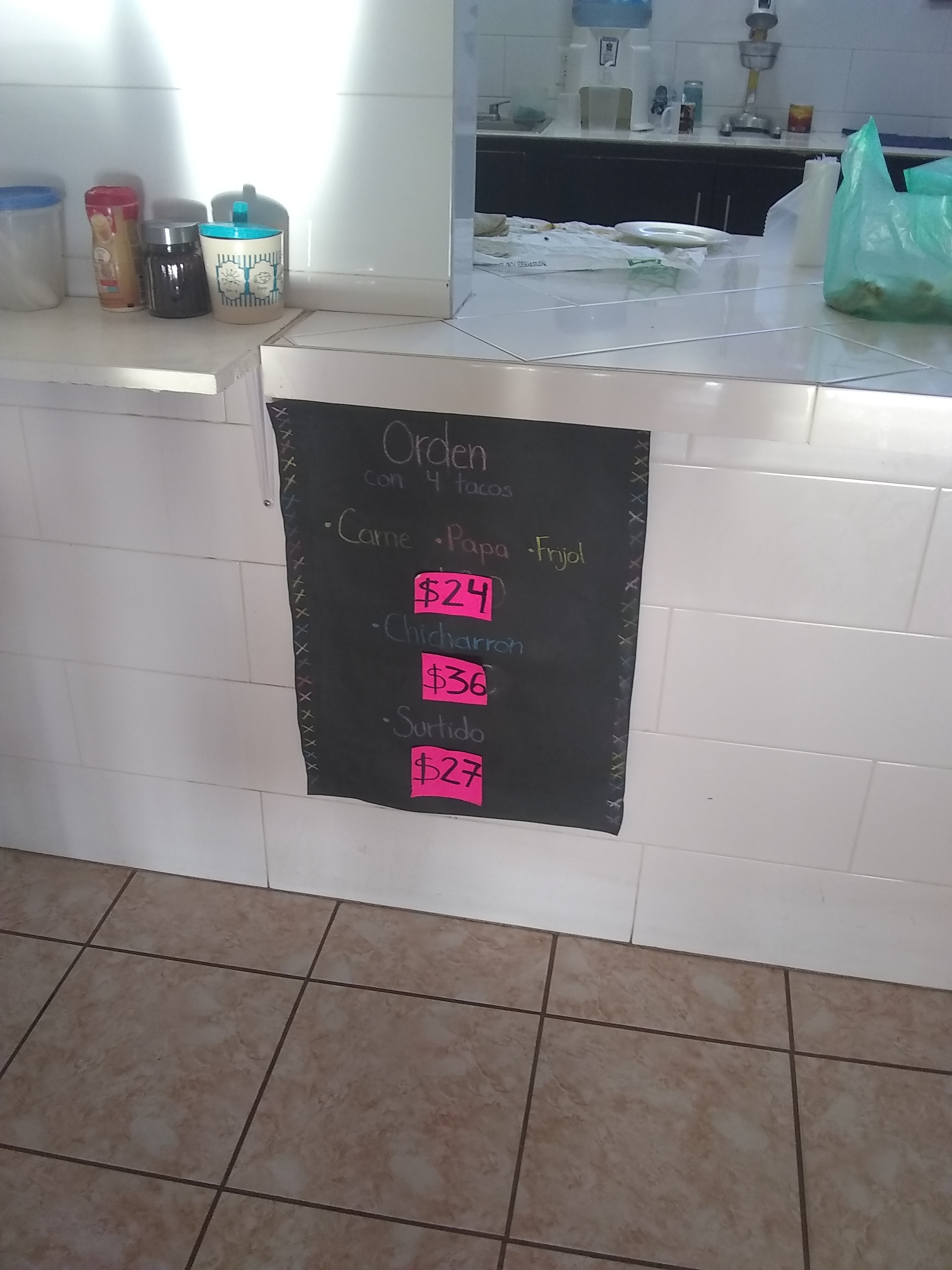 Tacos de canasta El güero 2 image 5