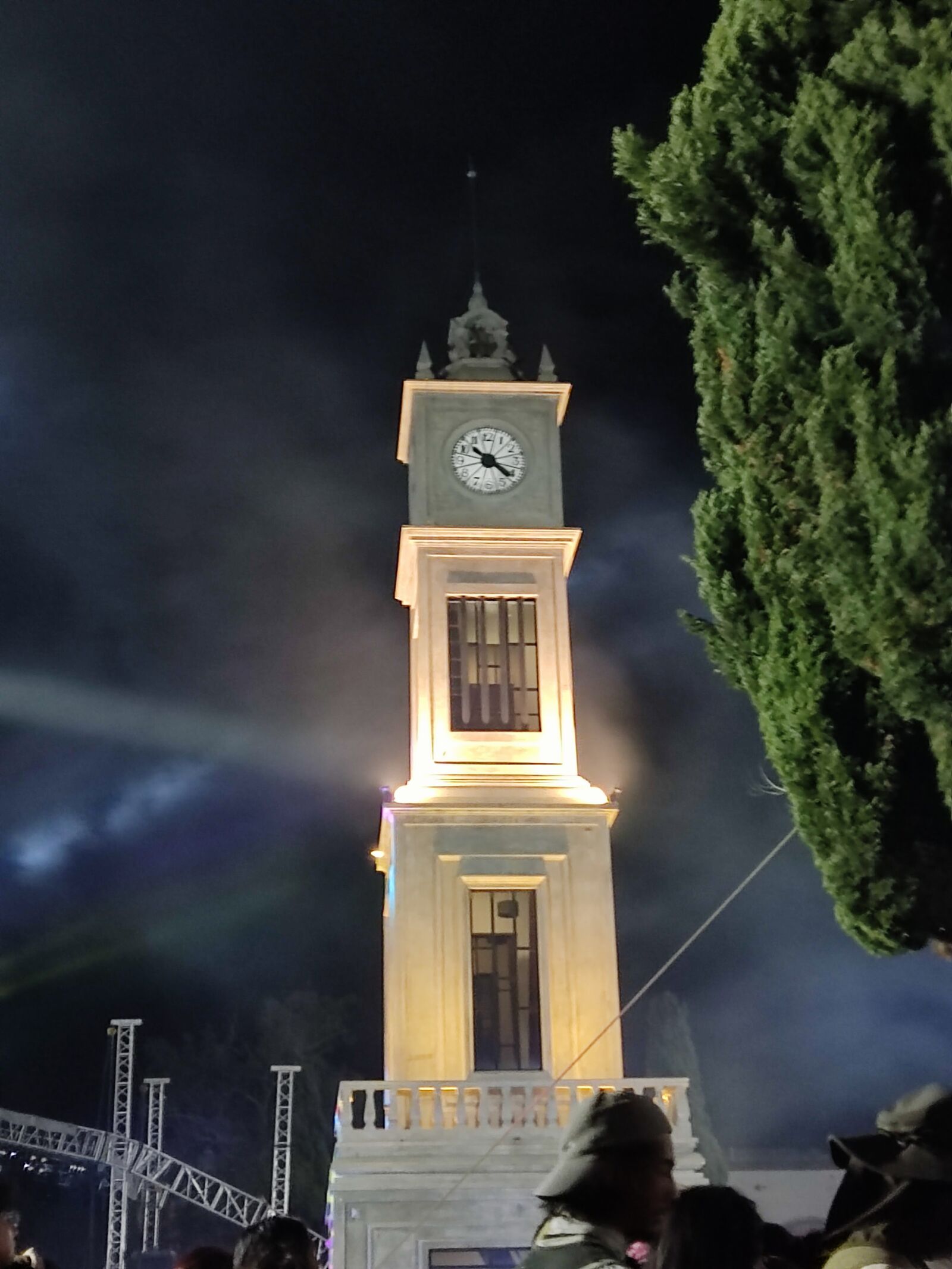La Soltequita image 9