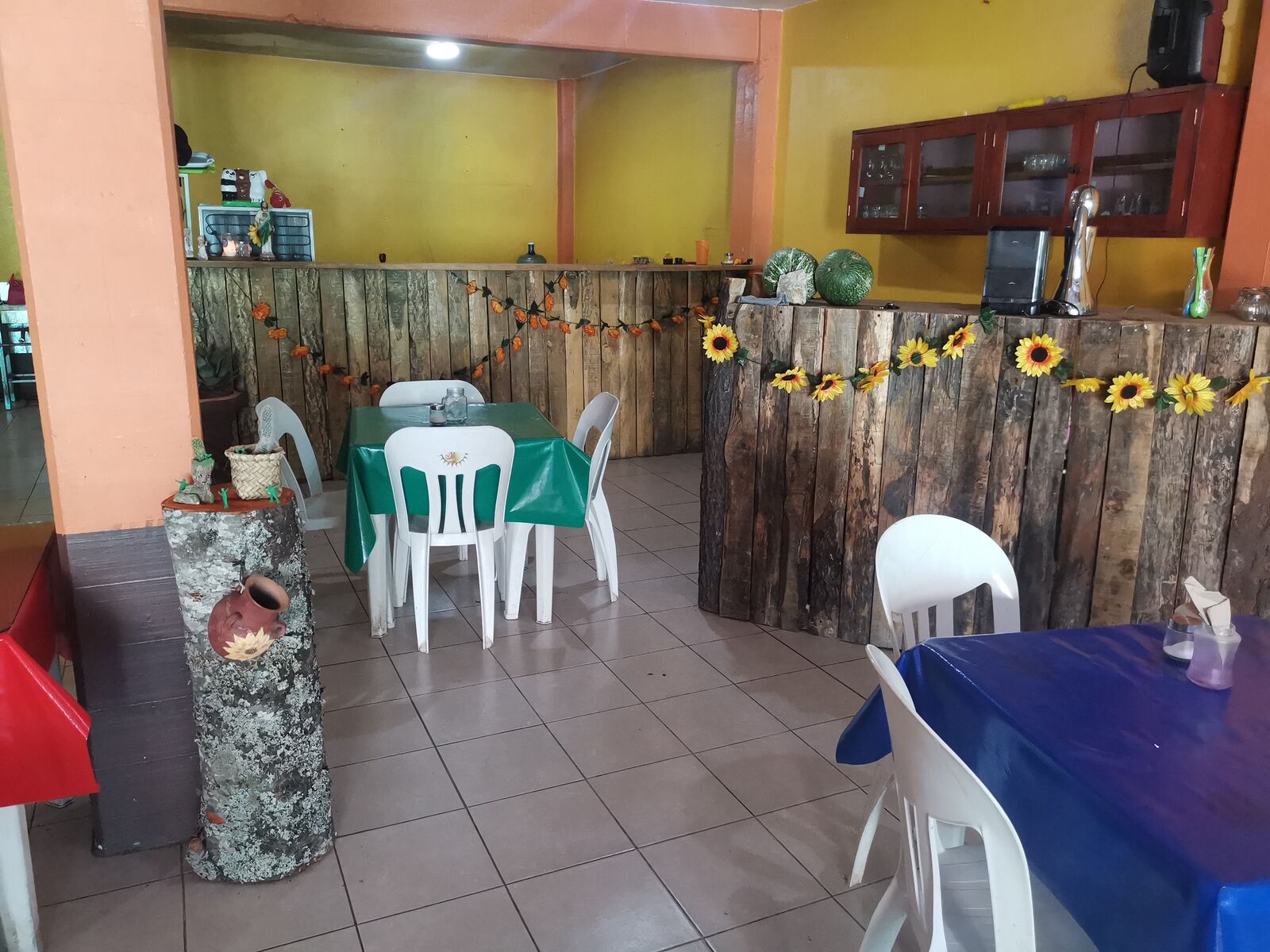 Restaurante y marisqueria "El príncipe del mar... Lín" image 2