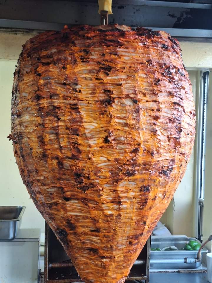 TAQUERÍA LOS VOLCANES image 7