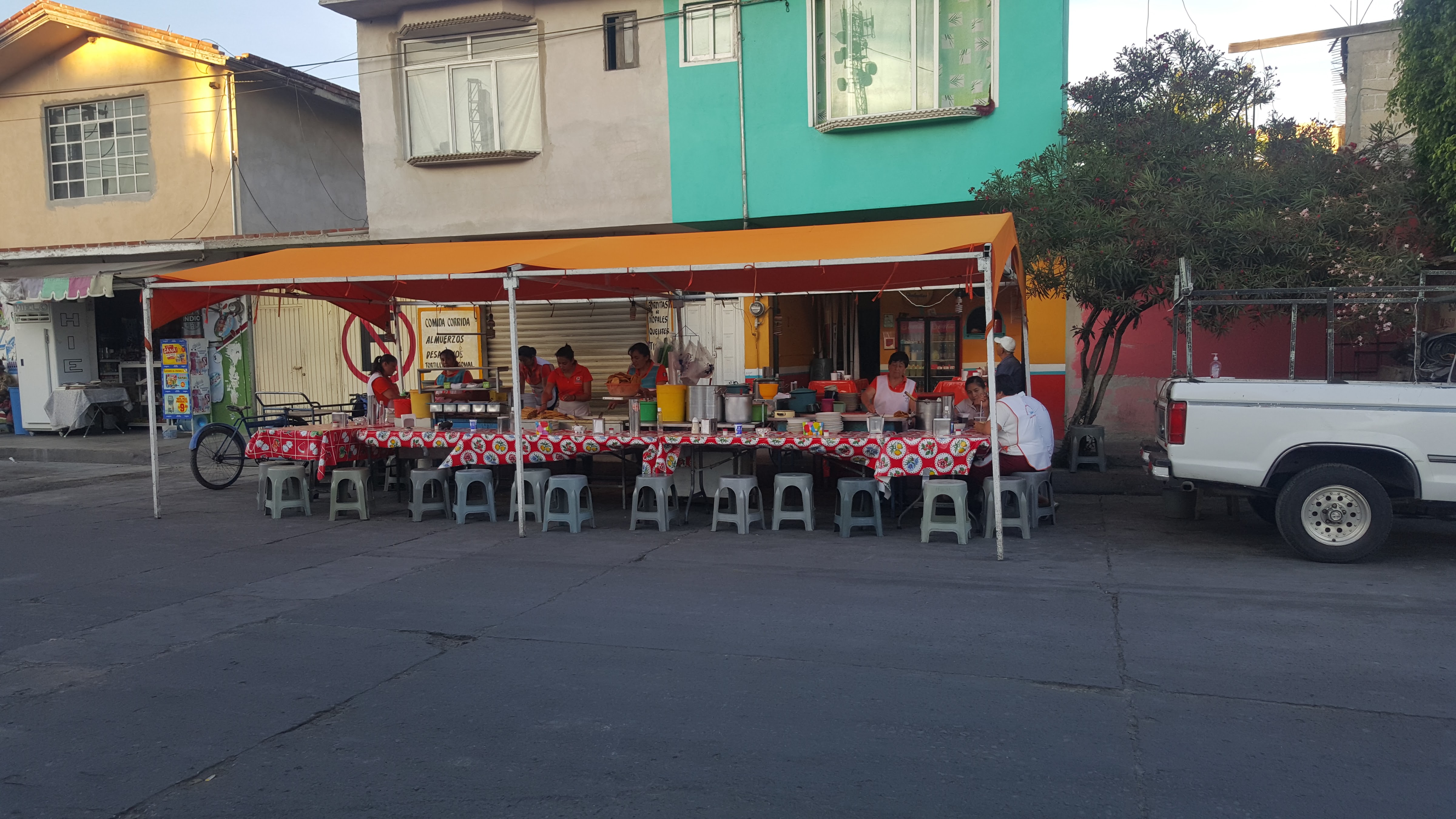 Antojitos Mexicanos "Chalupitas" image 6