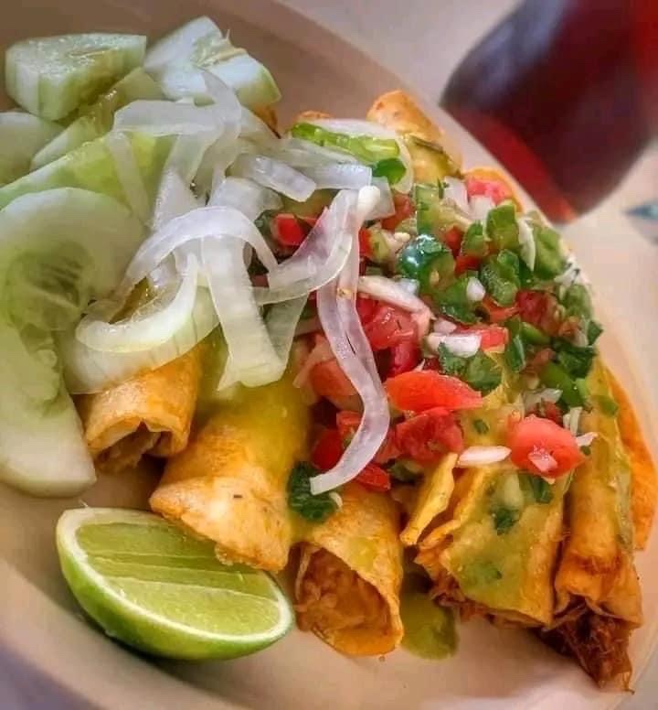 TACOS DE LA MOTO (Los Originales) image 2