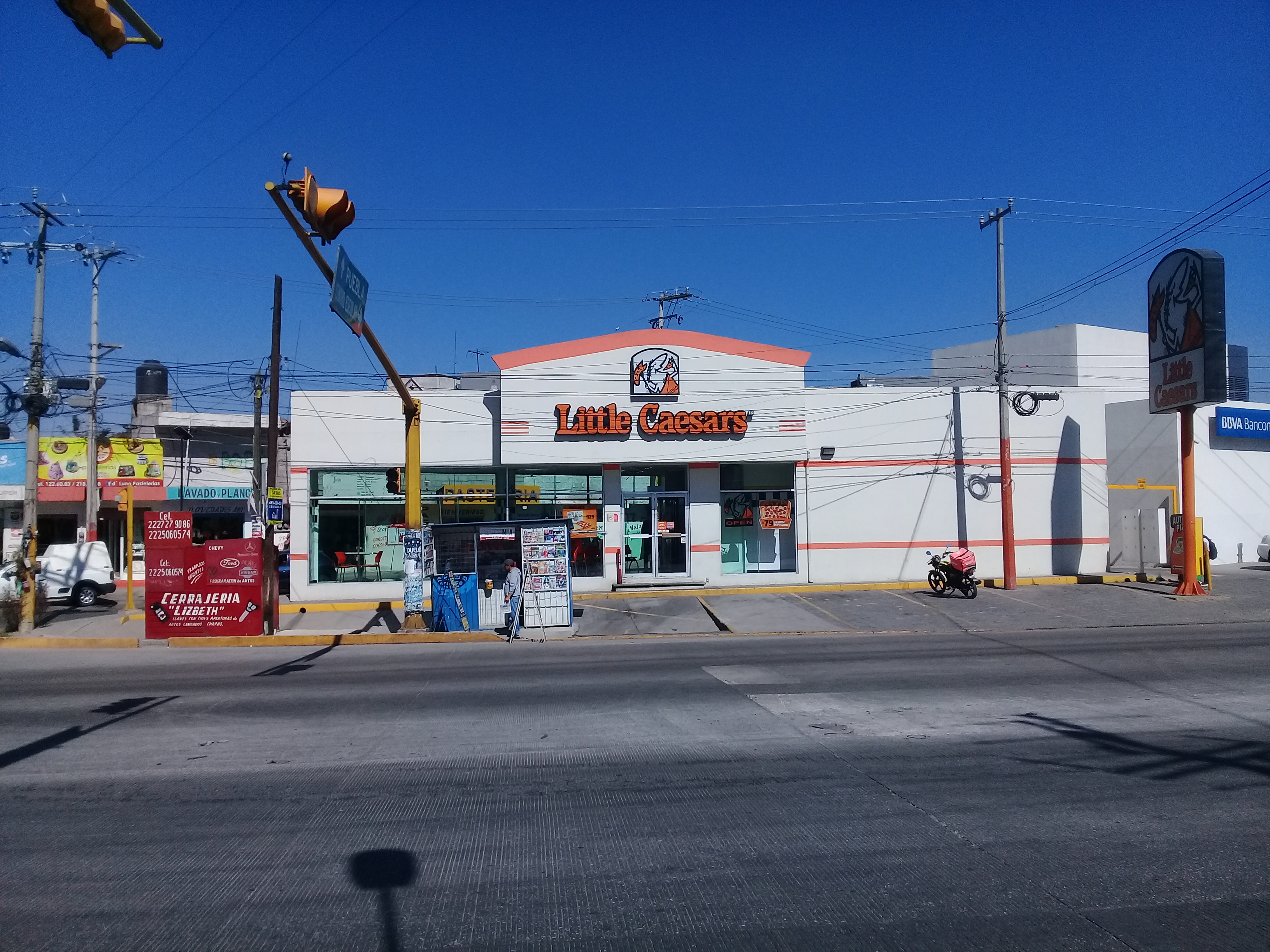 Little Caesars Pizza image 4