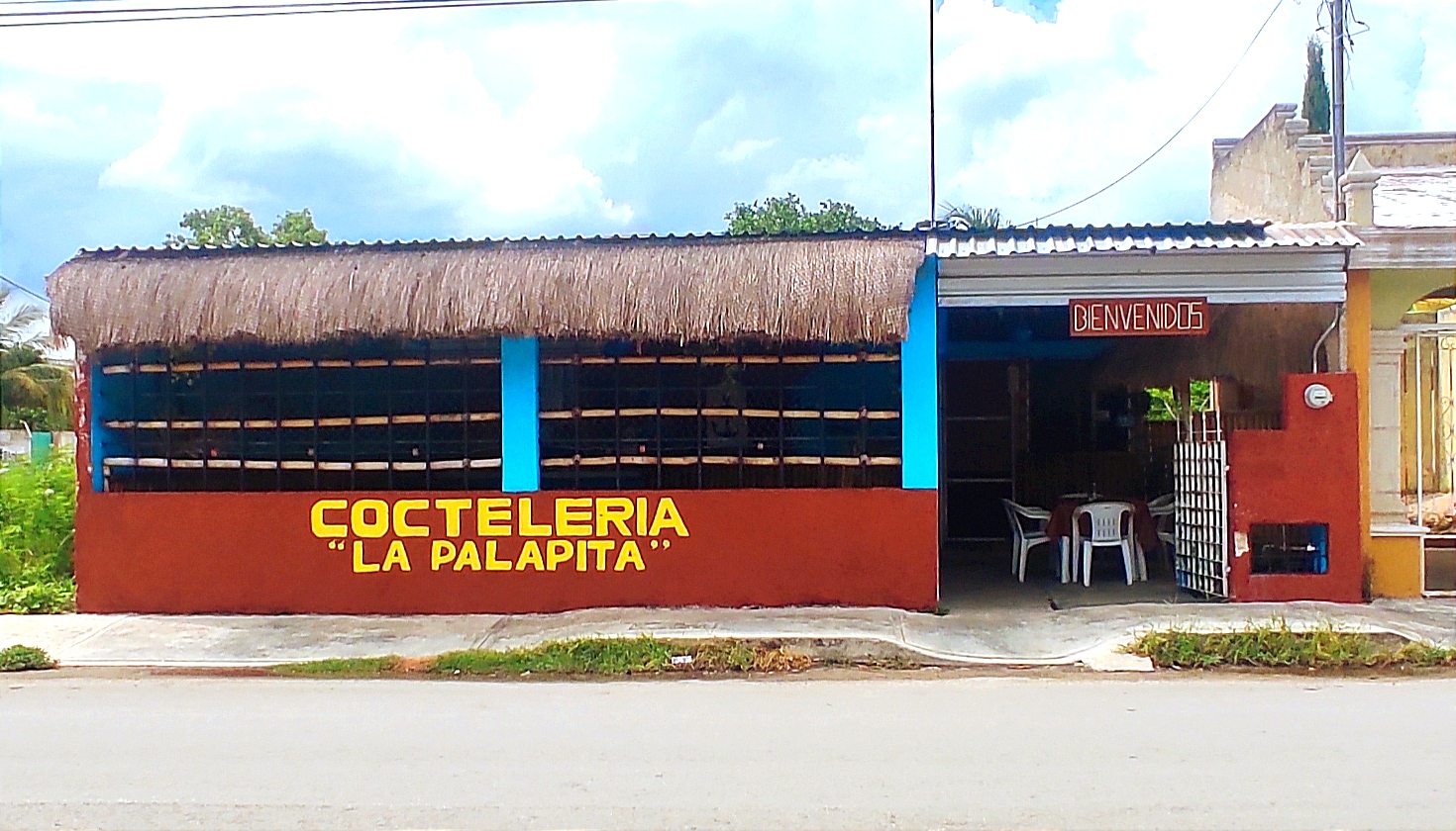 Coctelería La Palapita Motul image 1