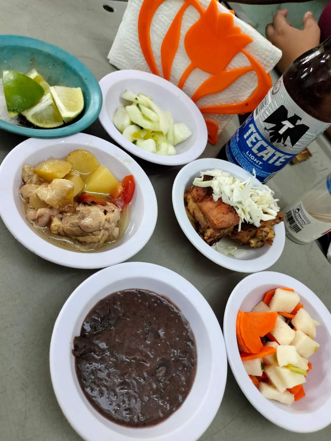 El Pobre Tom image 9