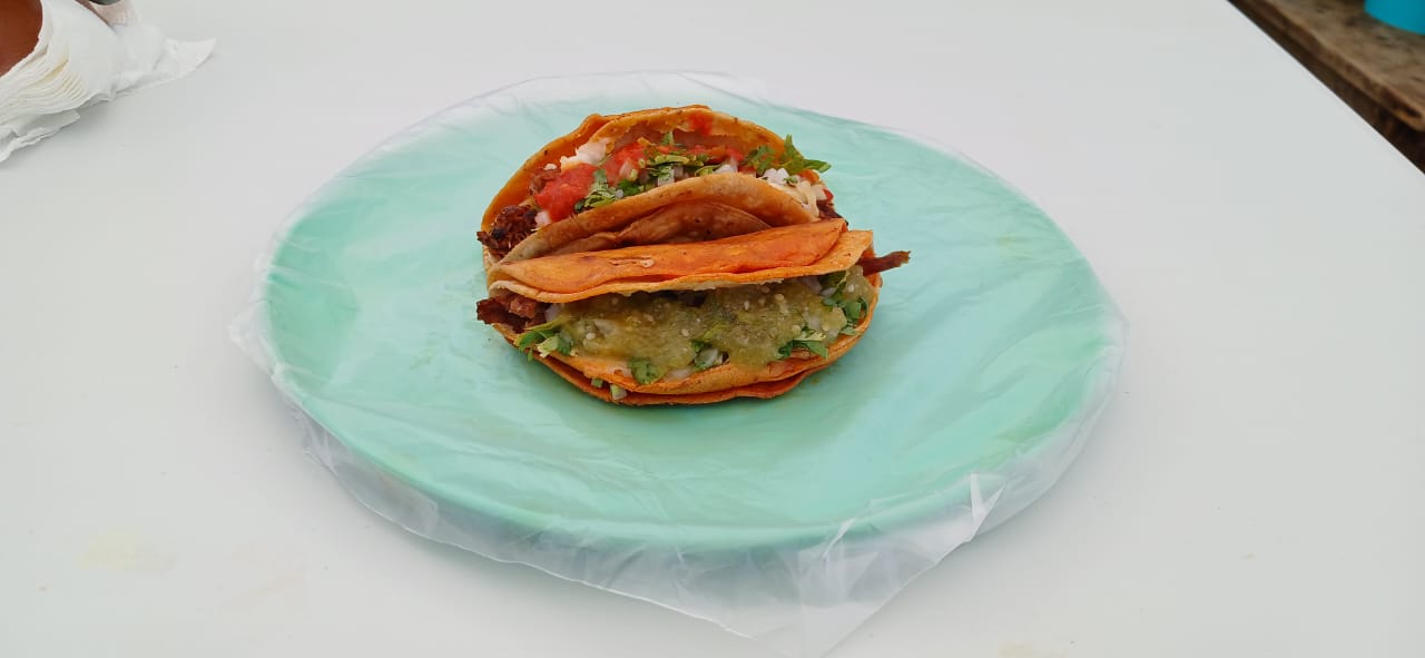 Birria de res "los dorados" image 2