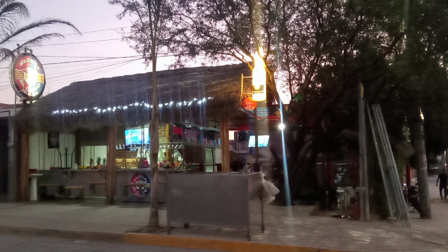 Mariscos el chavo las torres image 1