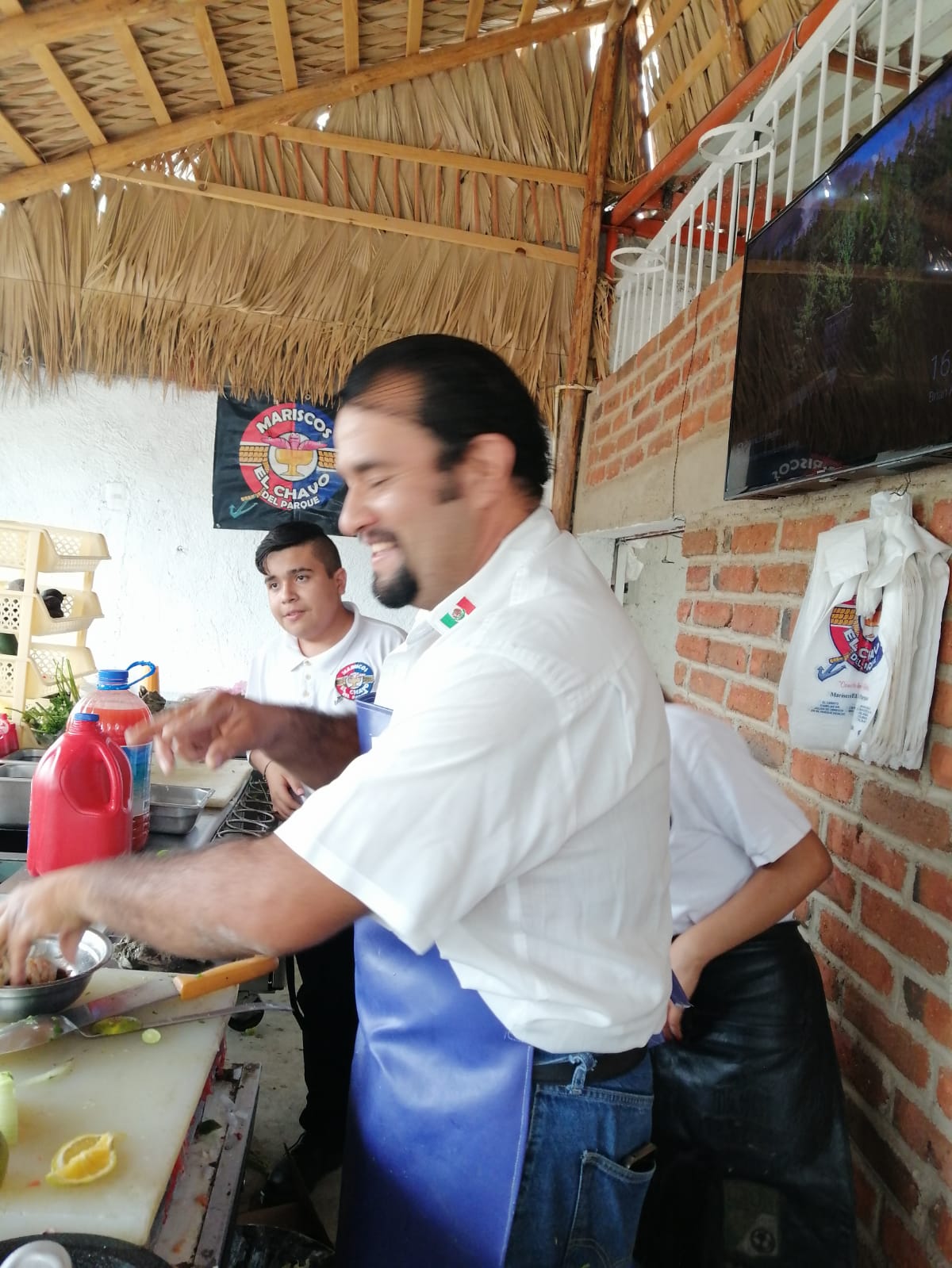 Mariscos el chavo las torres image 9