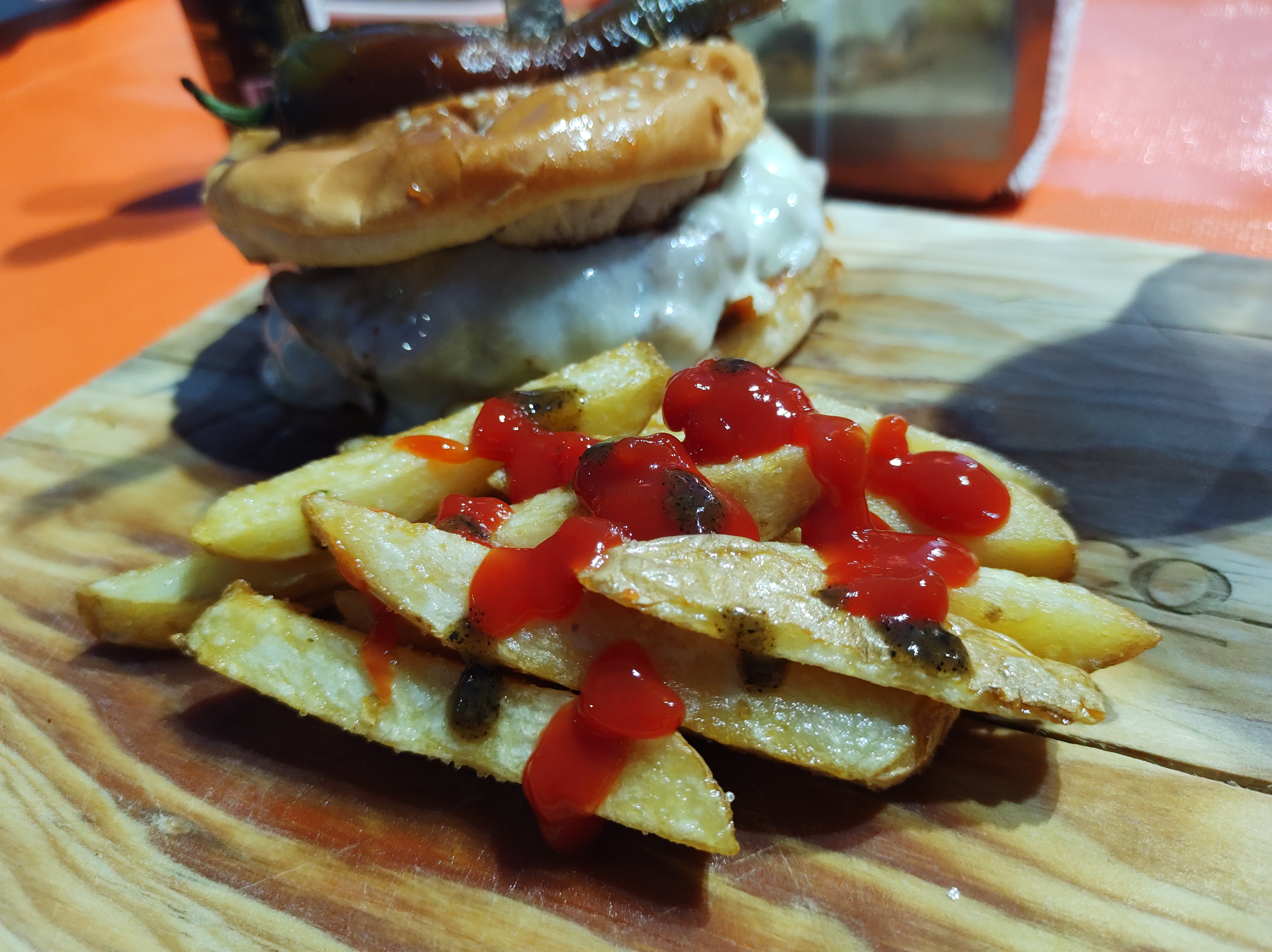 3 Lobos Burger Point image 3