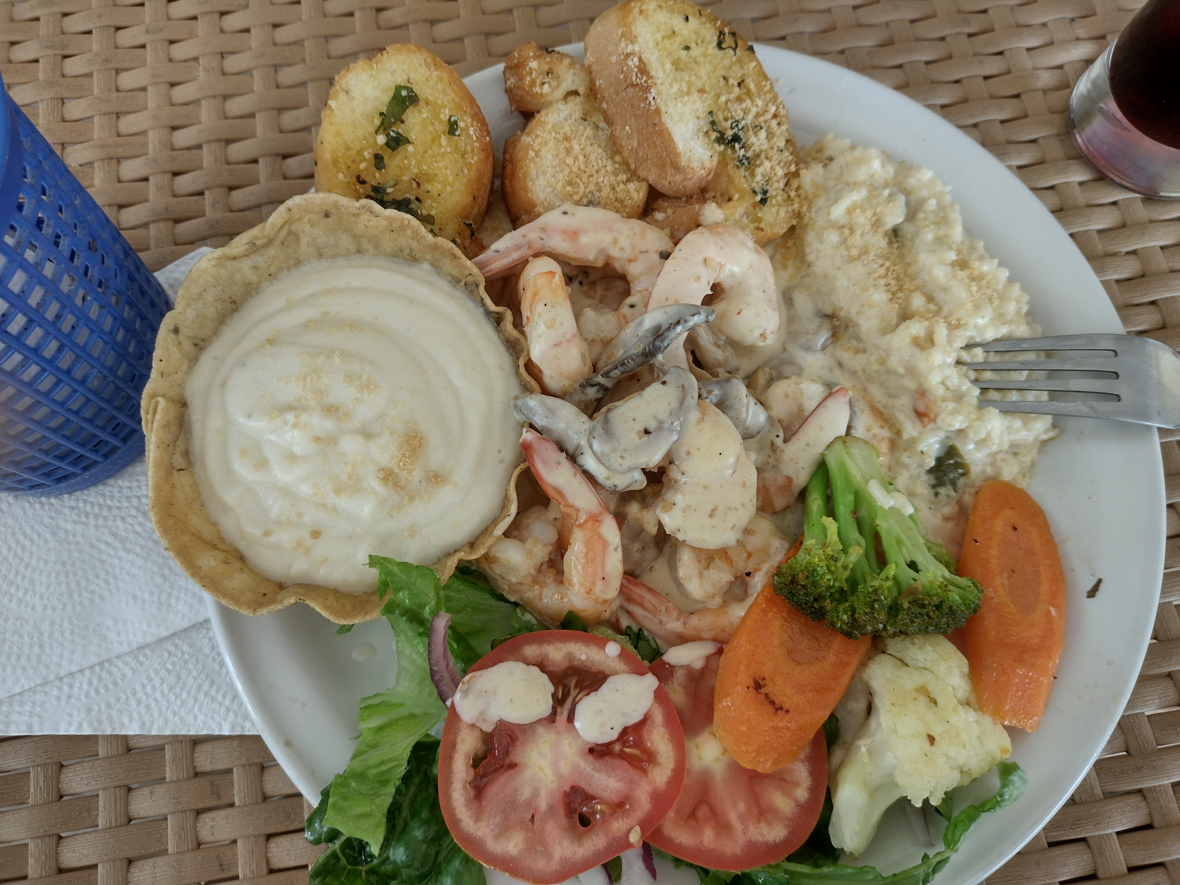 Pescados Y Mariscos El Cesar image 1