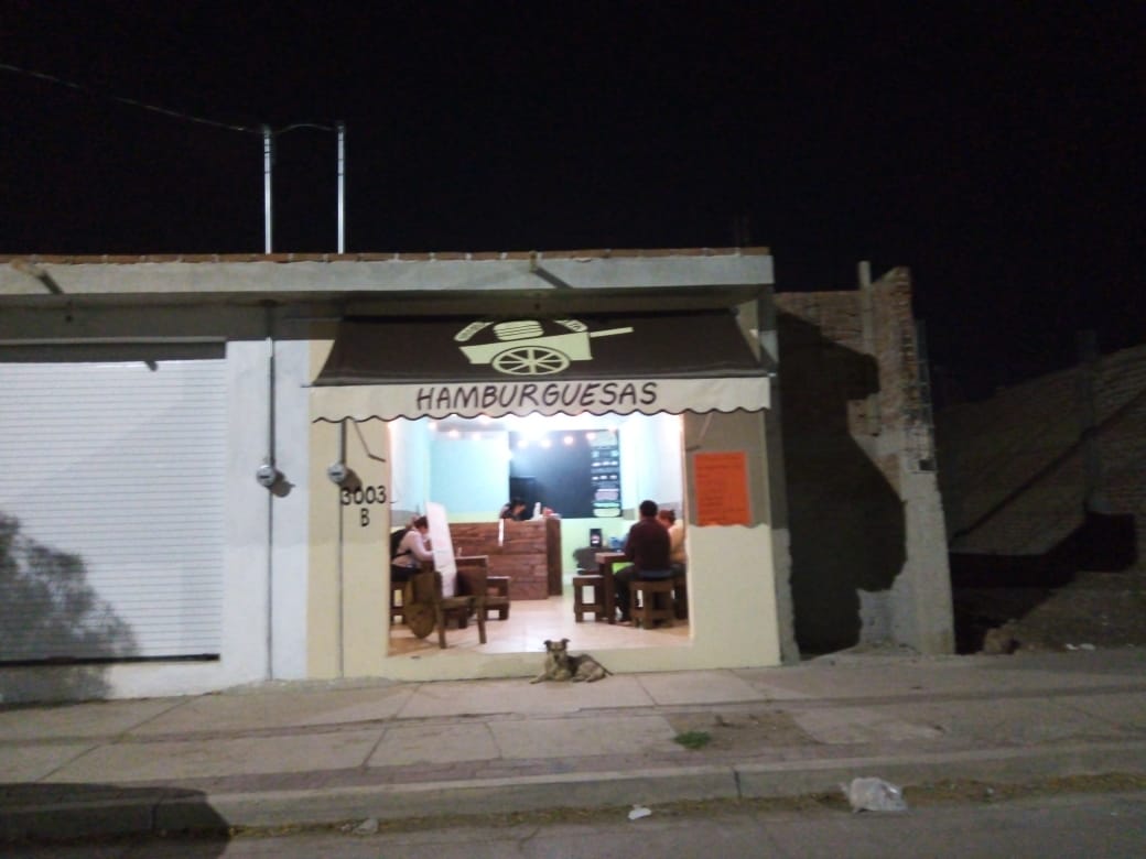 Hamburguesas "La carreta" image 3