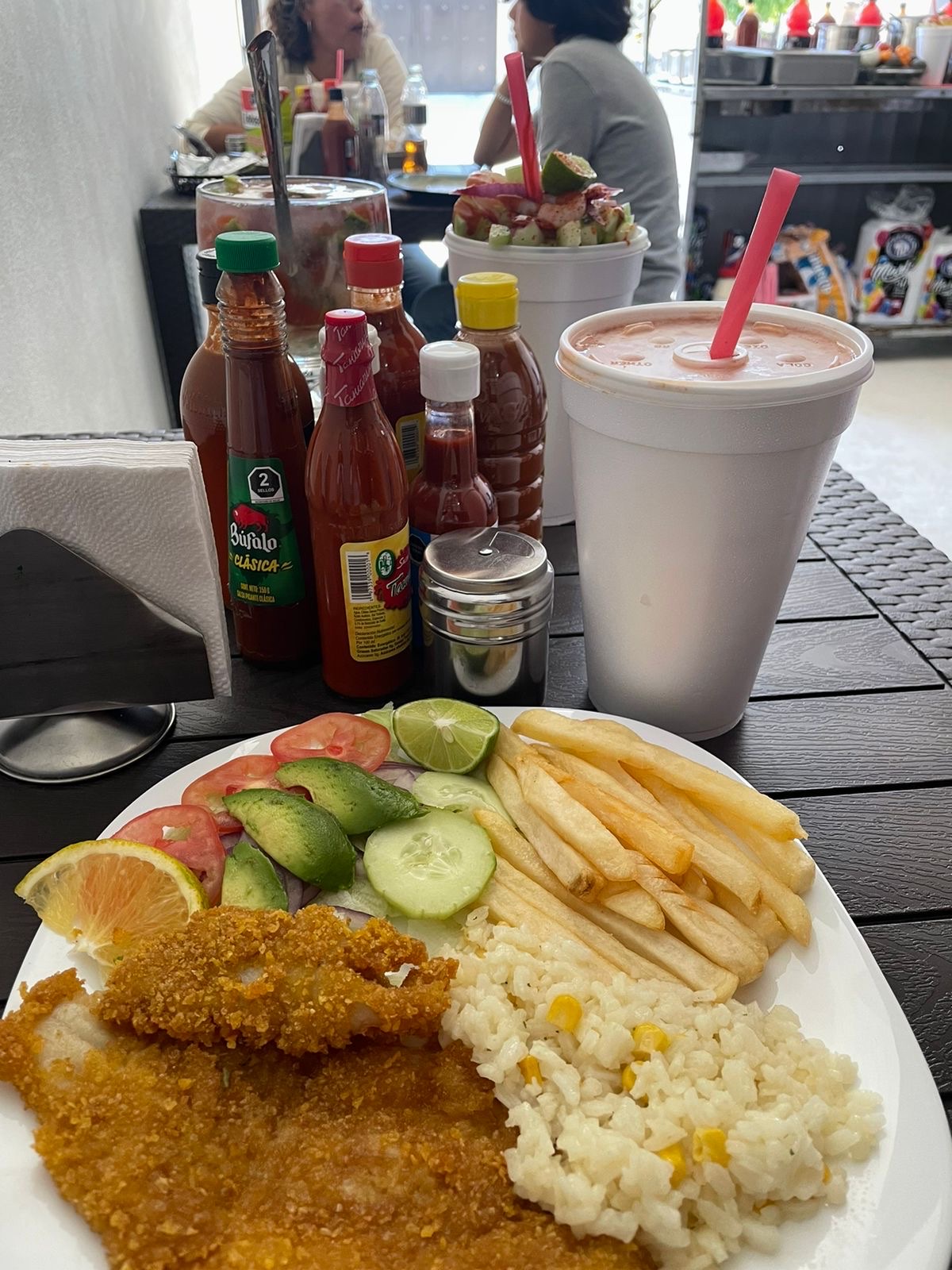 Mariscos Liz image 7