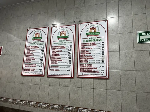 Tacos y Tortas San Juan image 5