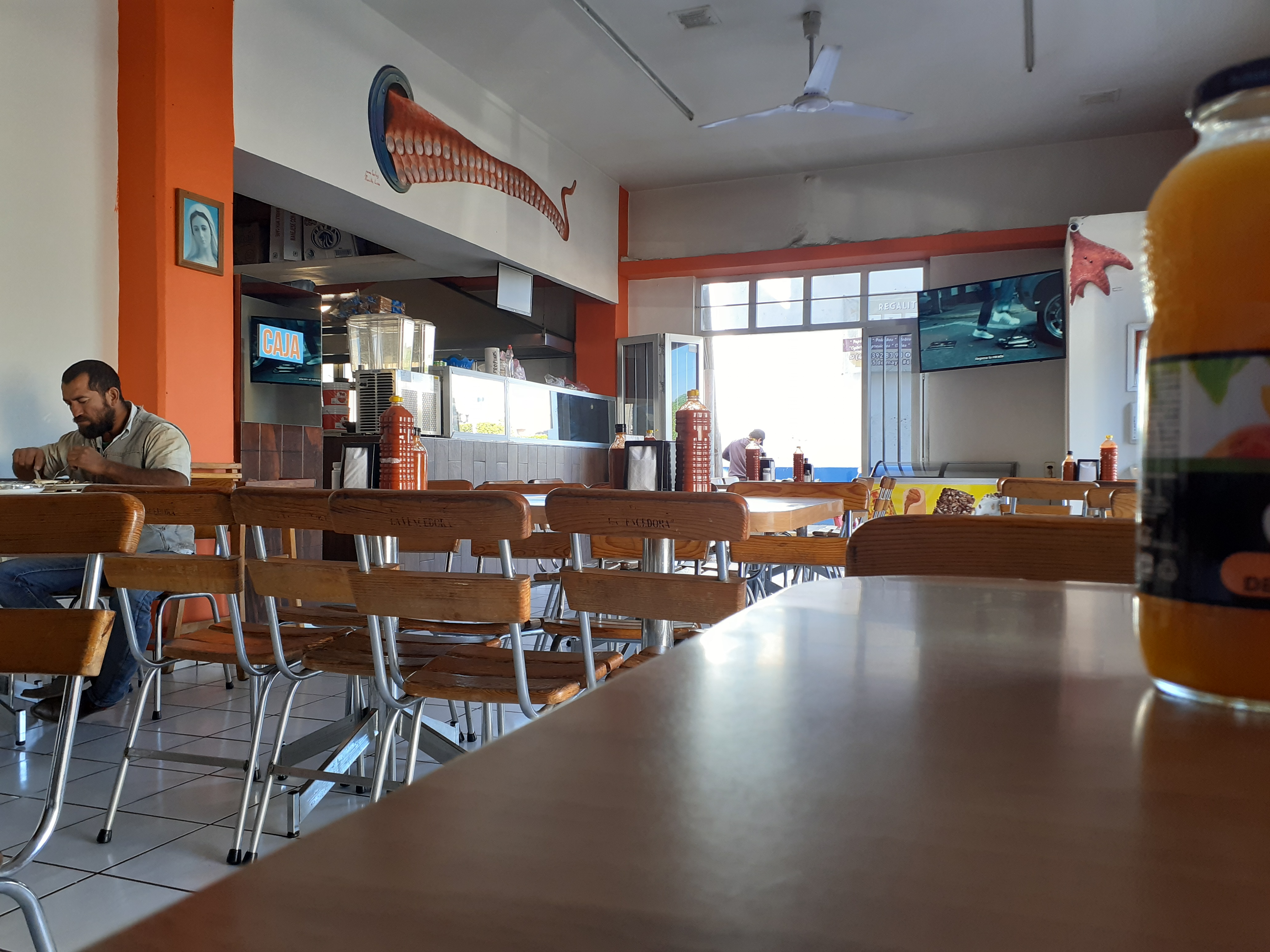 Mariscos La Vencedora image 1