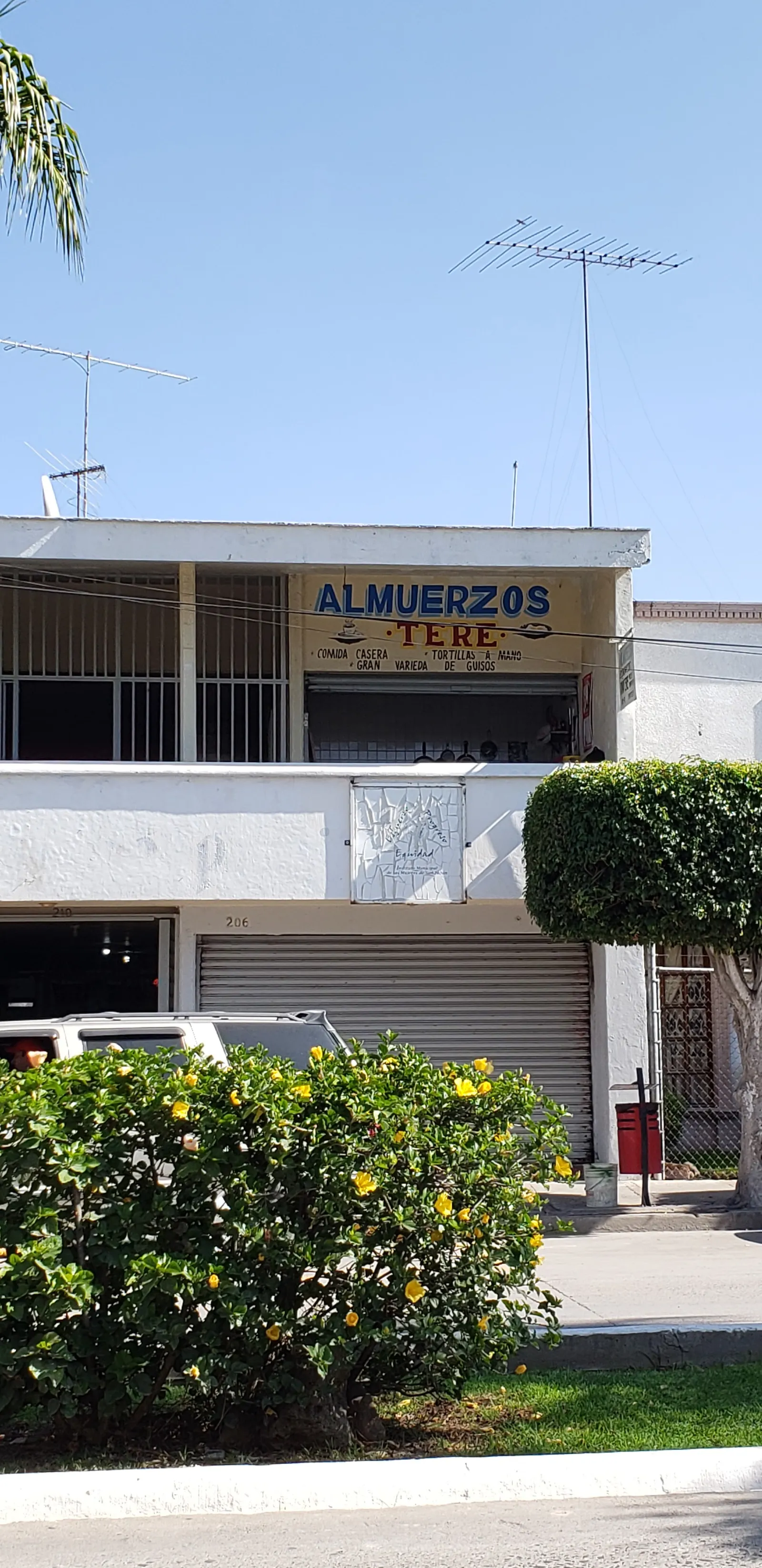 Almuerzos "Tere" image 6