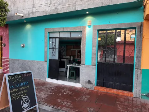 LA SUCULENTA image 3