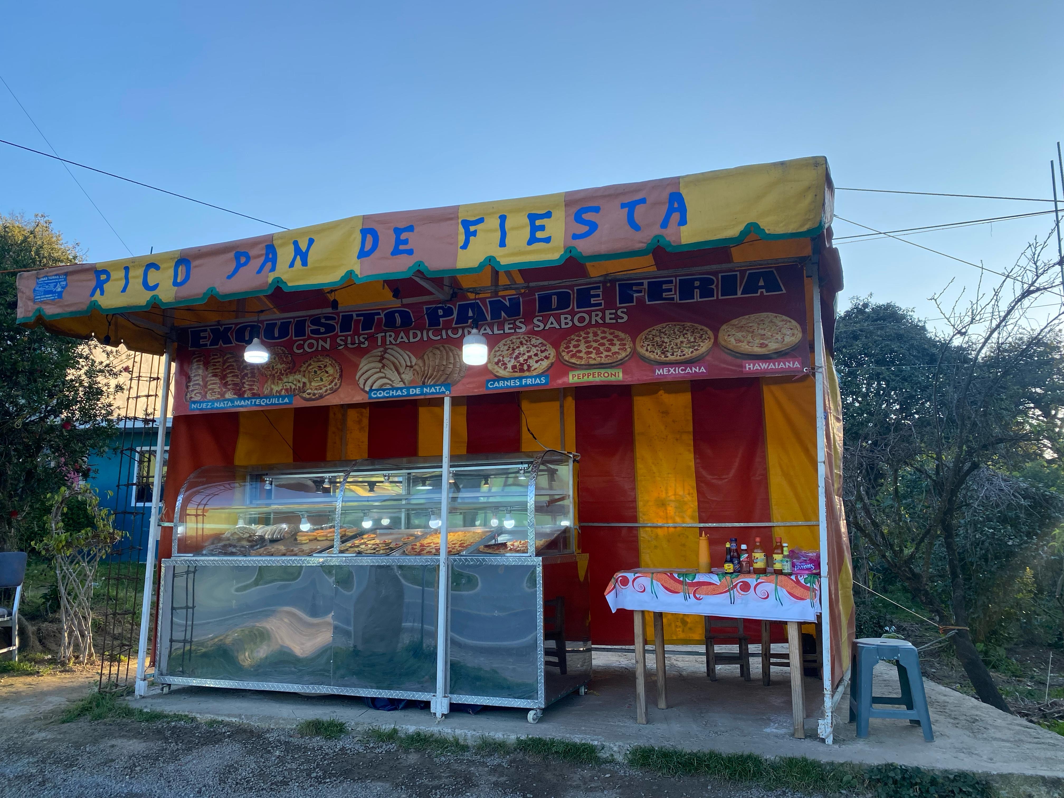 Pizzería blanquita image 3