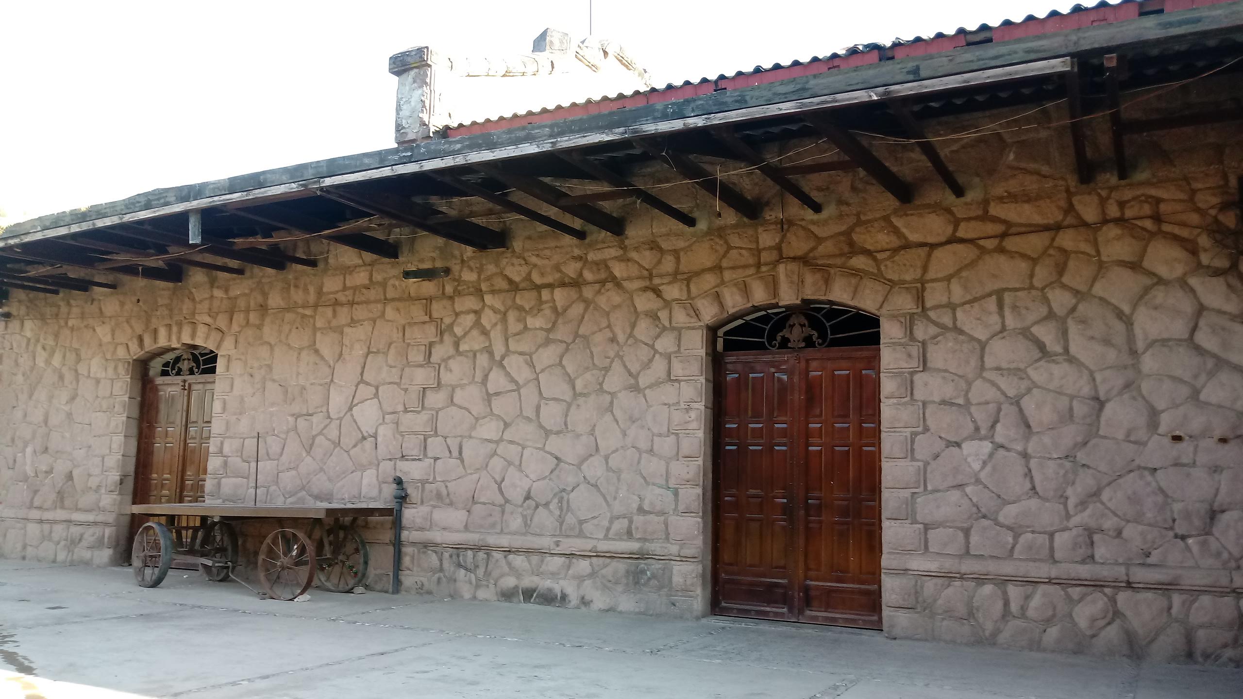 Alberto's Pizza image 8