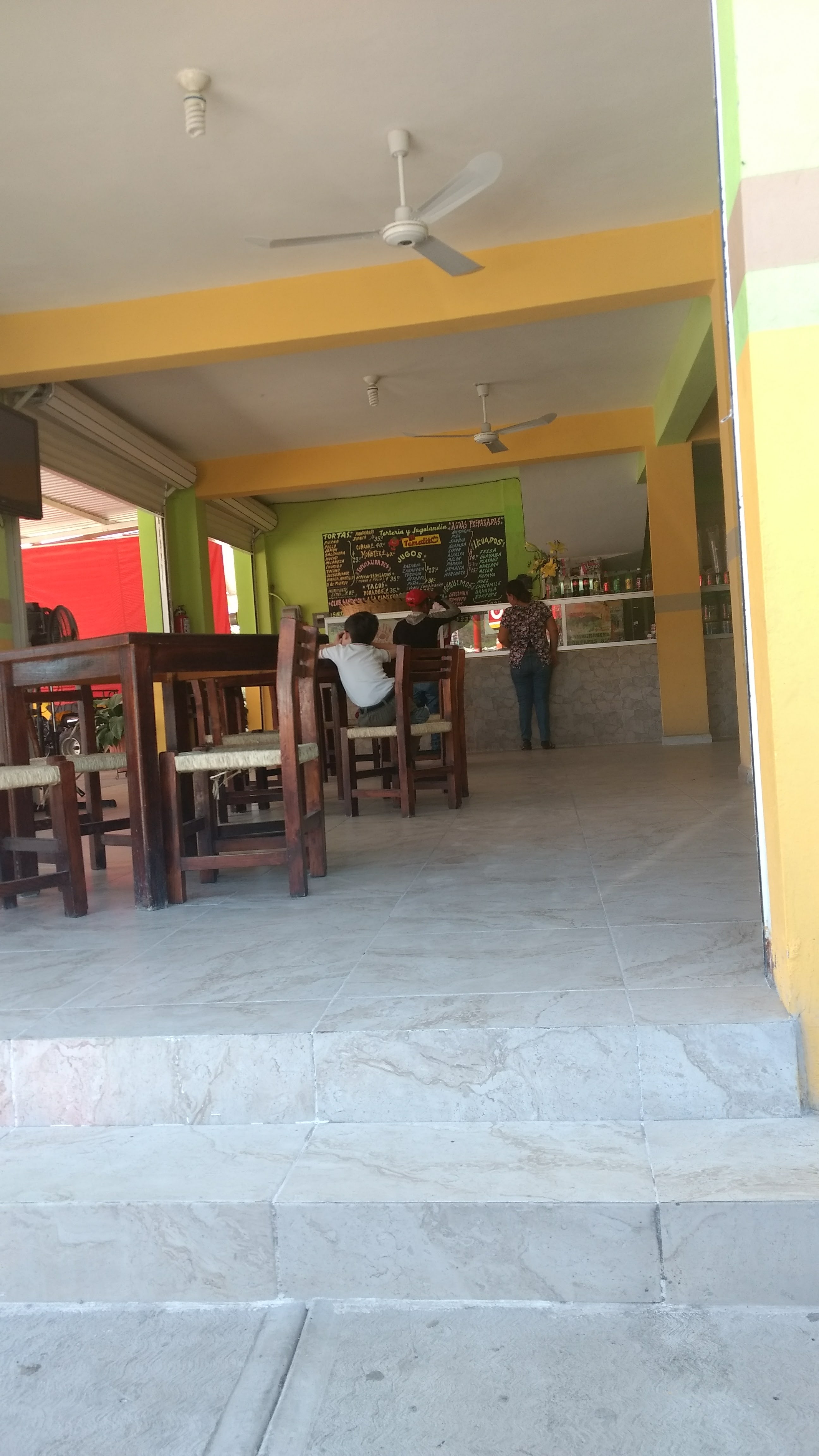 Torteria El Tomatito image 8