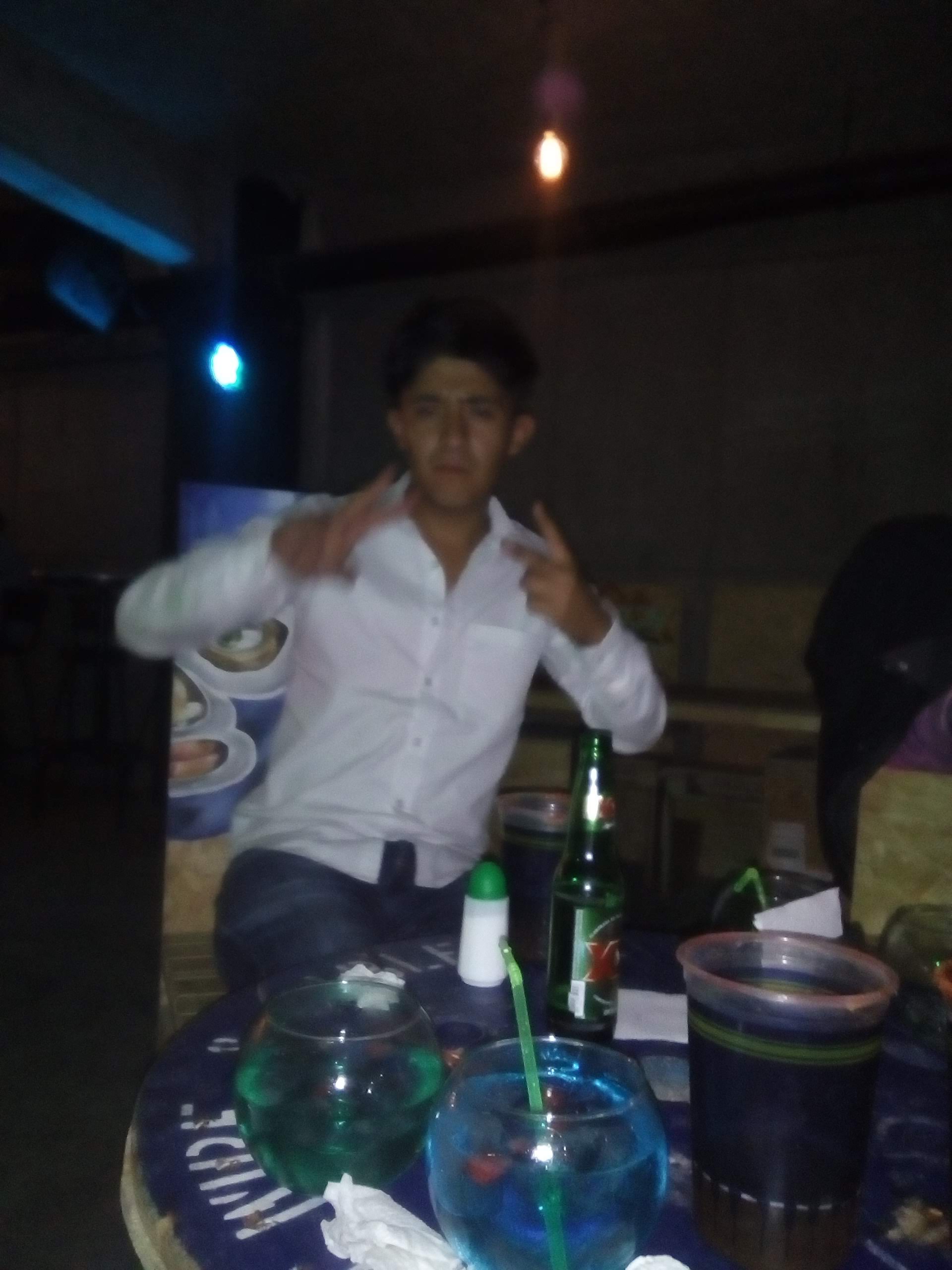 pollo frito LARRYS (estilo kentucky) image 2