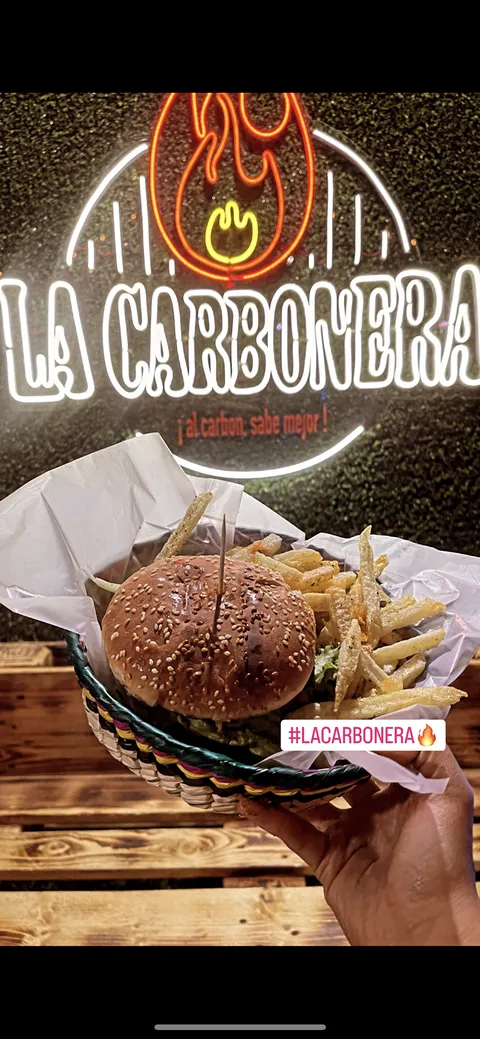 LA CARBONERA image 4