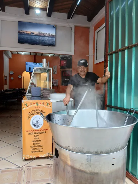 El Centenario Restaurante image 7