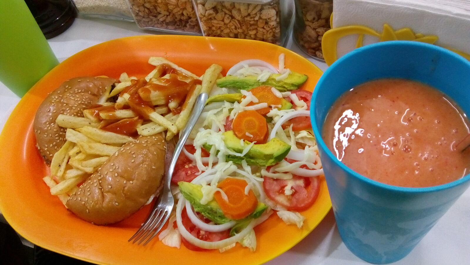 "JUGOS CASTILLO" image 3