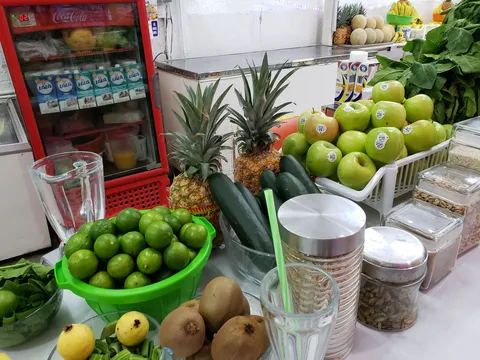"JUGOS CASTILLO" image 4