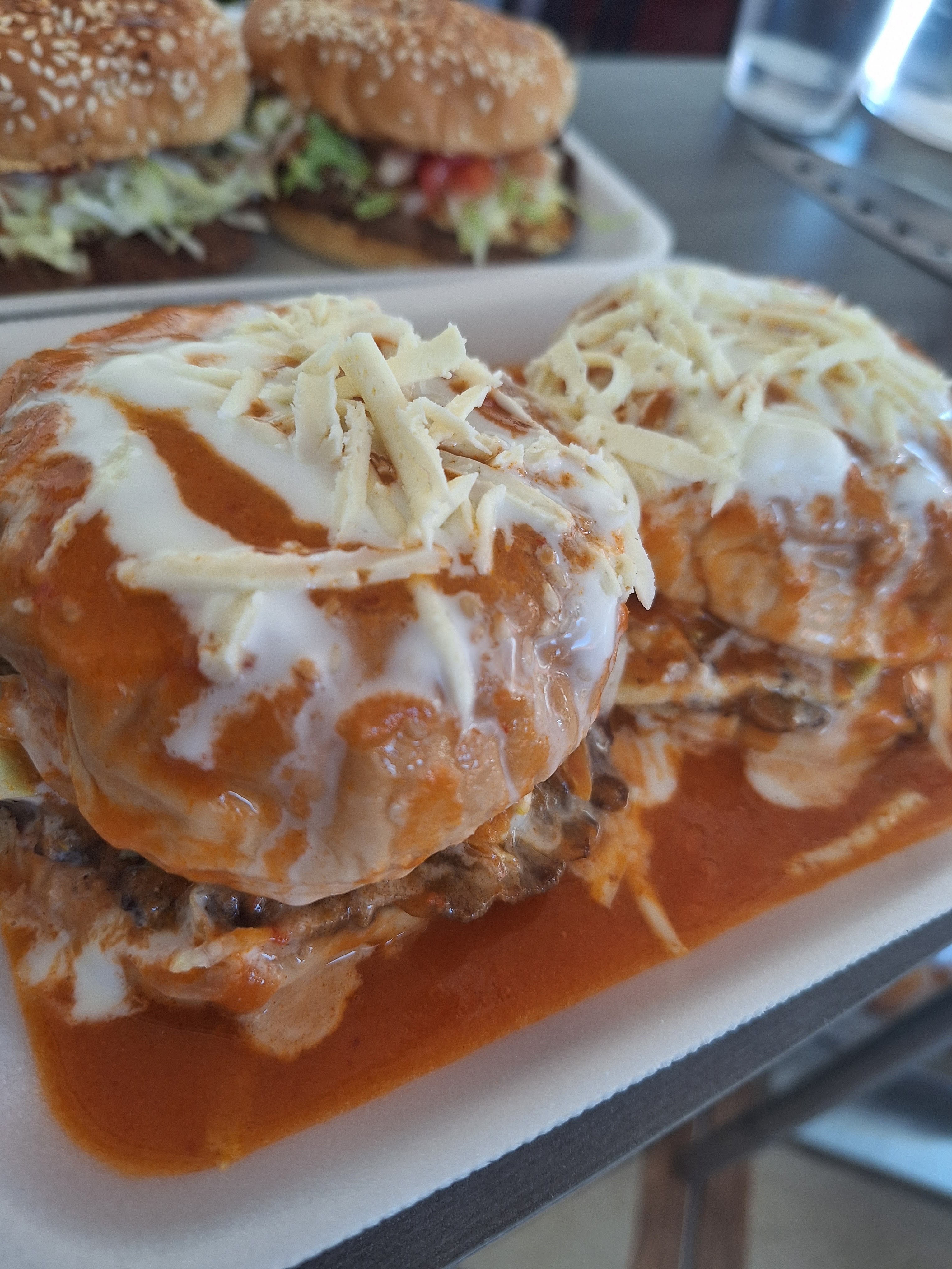 Loncheria Mata image 7