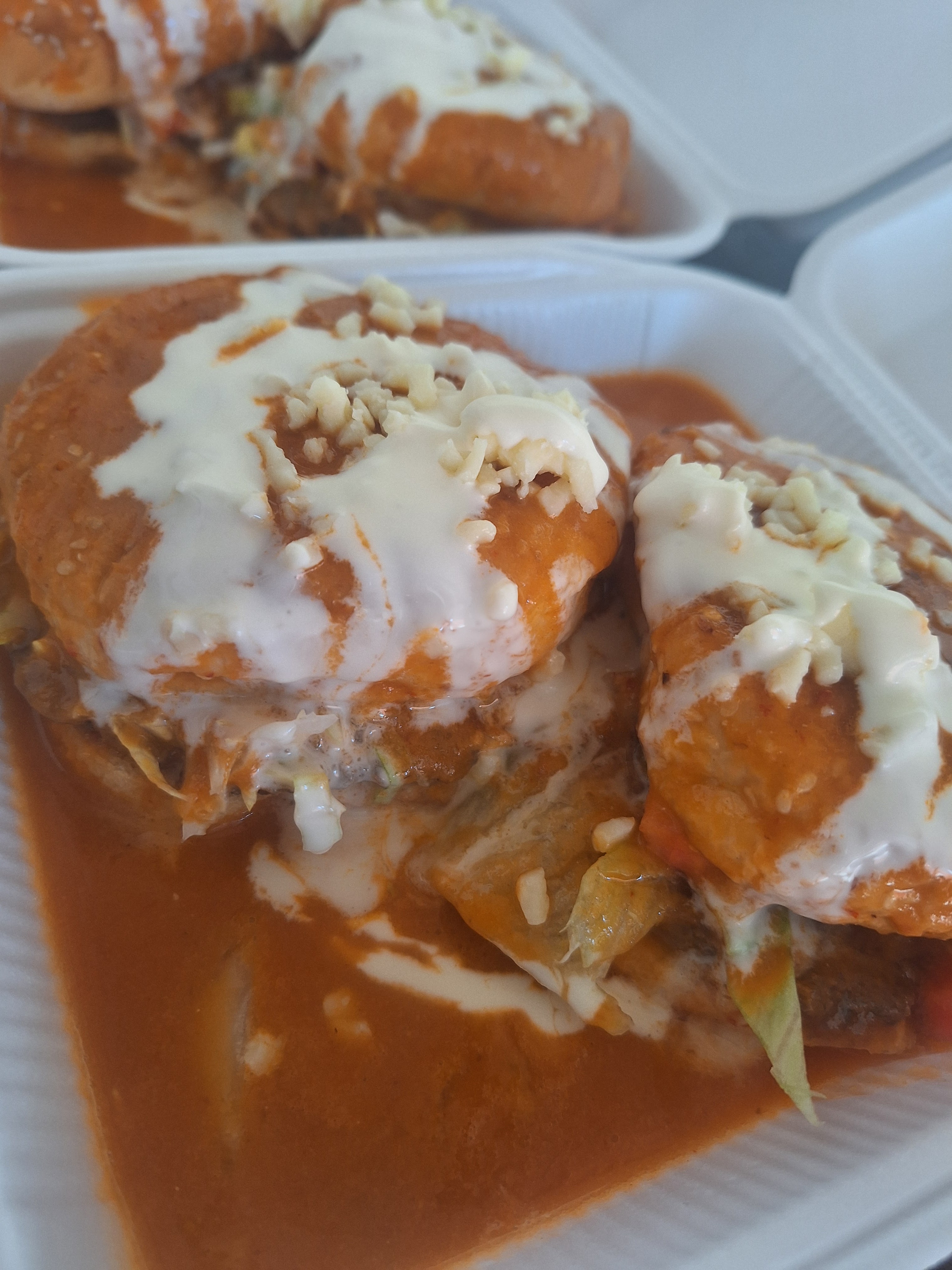 Loncheria Mata image 9